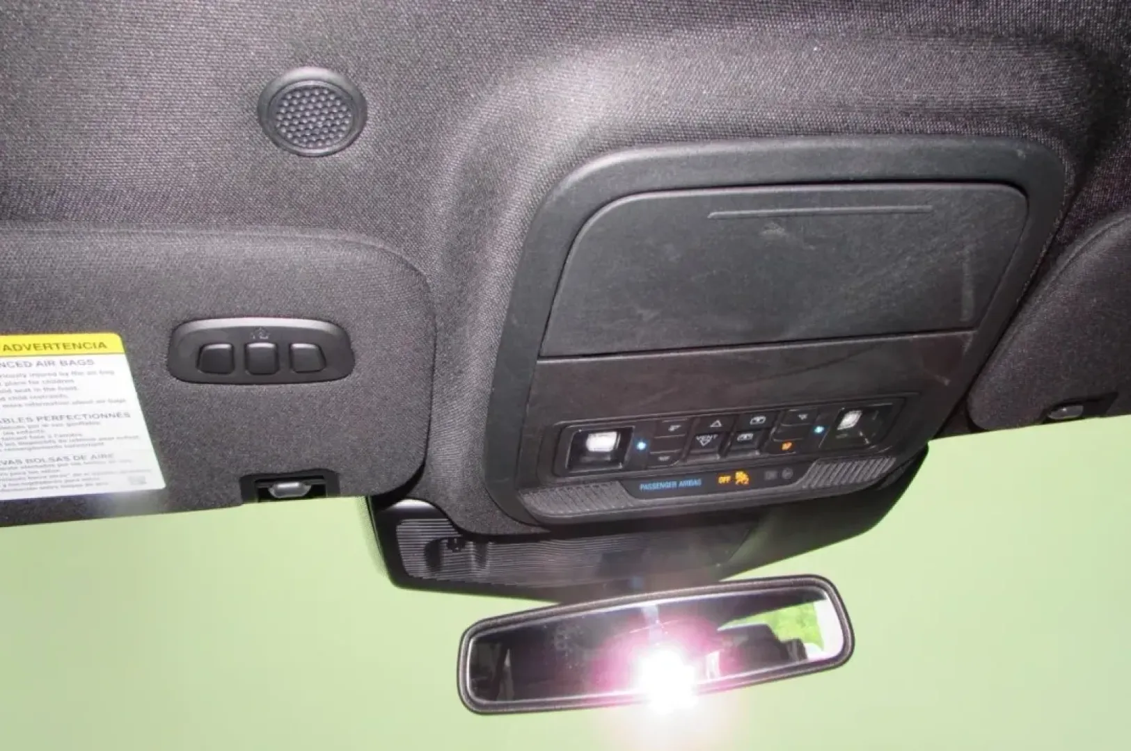 2022 /Ebony Ford Explorer ST (1FM5K8GC6NG) with an Other engine, Automatic transmission, located at 12830 Highway 21, De Soto, MO, 63020, (636) 337-7777, 38.153099, -90.573624 - Experience the ultimate blend of adventure, comfort, and family-friendly utility with this stunning 2022 Ford Explorer ST, now available at Pettus CDJR DeSoto! Perfect for those weekend getaways, daily commutes, or simply navigating the busy streets of De Soto, MO, this SUV is designed to elevate yo - Photo#17