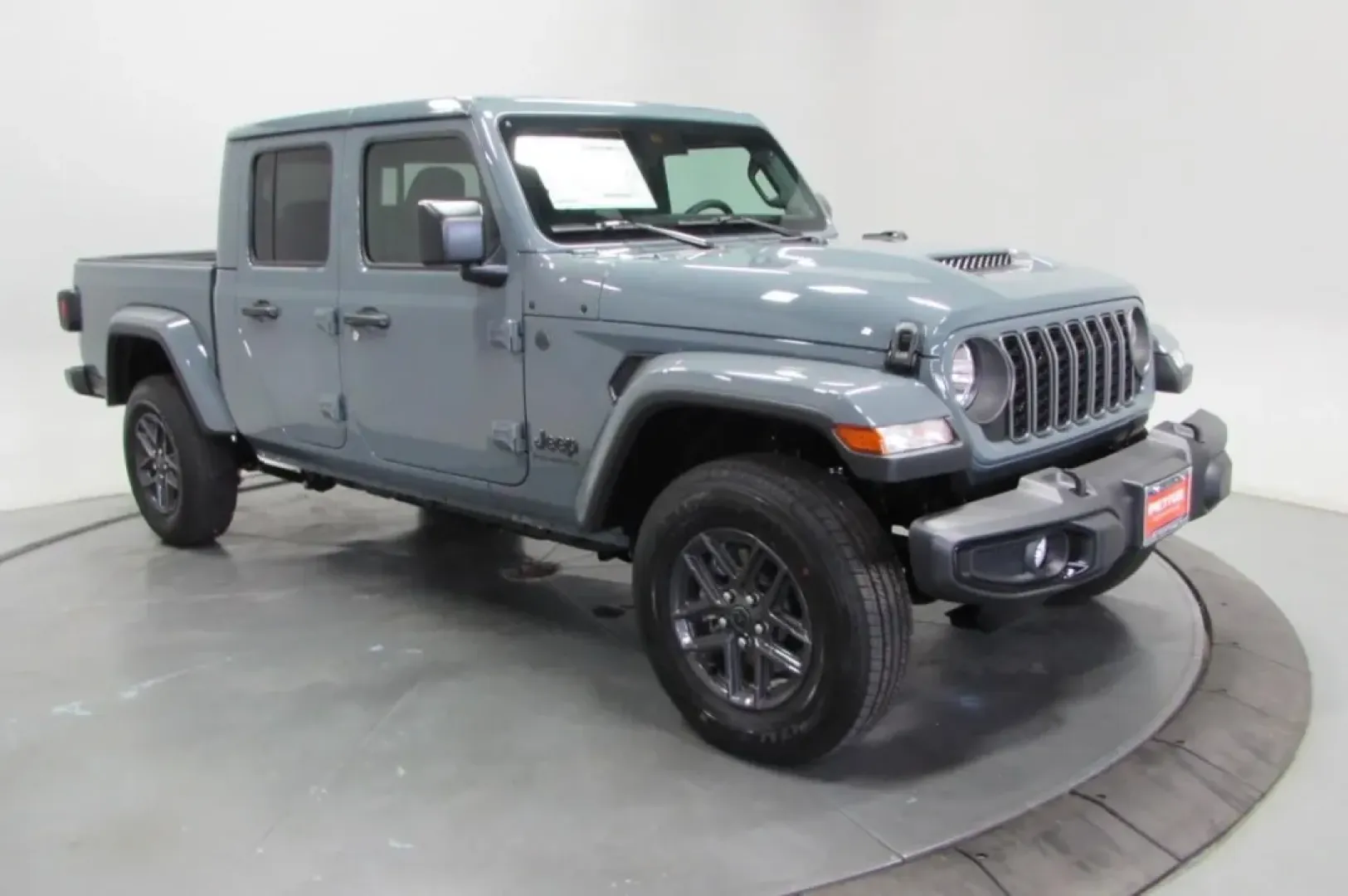2025 /Black Jeep Gladiator Sport (1C6PJTAG4SL) with an Other engine, Automatic transmission, located at 12830 Highway 21, De Soto, MO, 63020, (636) 337-7777, 38.153099, -90.573624 - **Unleash Adventure with the 2025 Jeep Gladiator: Your Ultimate Outdoor Companion!**<br /> <br /> Are you ready to elevate your lifestyle and conquer both city streets and rugged trails? Look no further than the 2025 Jeep Gladiator, available now at Pettus CDJR DeSoto, your trusted dealership for qu - Photo#0