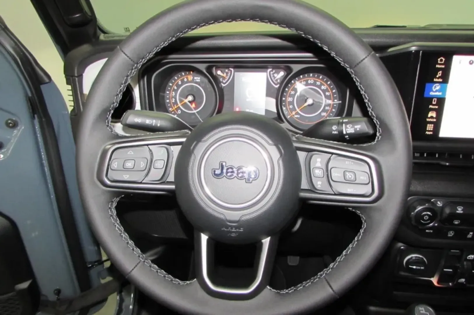 2025 /Black Jeep Gladiator Sport (1C6PJTAG4SL) with an Other engine, Automatic transmission, located at 12830 Highway 21, De Soto, MO, 63020, (636) 337-7777, 38.153099, -90.573624 - **Unleash Adventure with the 2025 Jeep Gladiator: Your Ultimate Outdoor Companion!**<br /> <br /> Are you ready to elevate your lifestyle and conquer both city streets and rugged trails? Look no further than the 2025 Jeep Gladiator, available now at Pettus CDJR DeSoto, your trusted dealership for qu - Photo#14