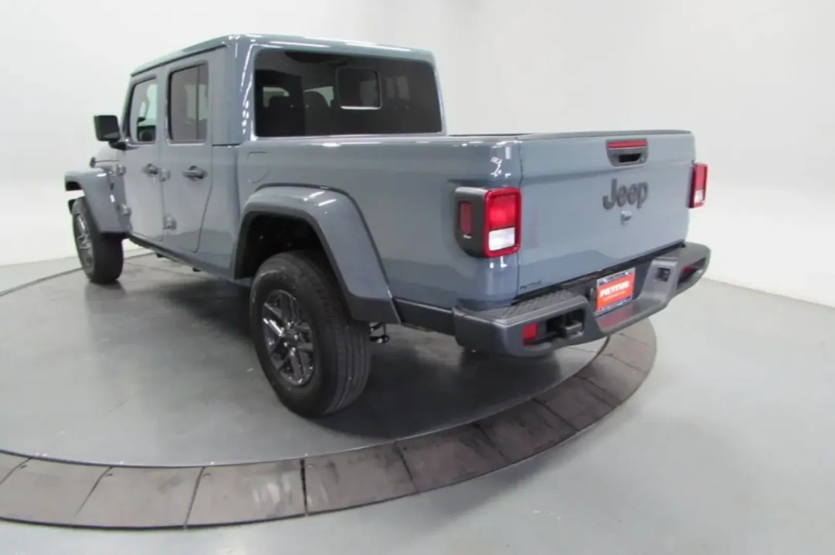 2025 /Black Jeep Gladiator Sport (1C6PJTAG4SL) with an Other engine, Automatic transmission, located at 12830 Highway 21, De Soto, MO, 63020, (636) 337-7777, 38.153099, -90.573624 - **Unleash Adventure with the 2025 Jeep Gladiator: Your Ultimate Outdoor Companion!**<br /> <br /> Are you ready to elevate your lifestyle and conquer both city streets and rugged trails? Look no further than the 2025 Jeep Gladiator, available now at Pettus CDJR DeSoto, your trusted dealership for qu - Photo#3