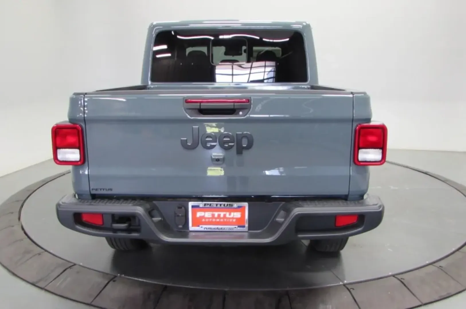 2025 /Black Jeep Gladiator Sport (1C6PJTAG4SL) with an Other engine, Automatic transmission, located at 12830 Highway 21, De Soto, MO, 63020, (636) 337-7777, 38.153099, -90.573624 - **Unleash Adventure with the 2025 Jeep Gladiator: Your Ultimate Outdoor Companion!**<br /> <br /> Are you ready to elevate your lifestyle and conquer both city streets and rugged trails? Look no further than the 2025 Jeep Gladiator, available now at Pettus CDJR DeSoto, your trusted dealership for qu - Photo#4