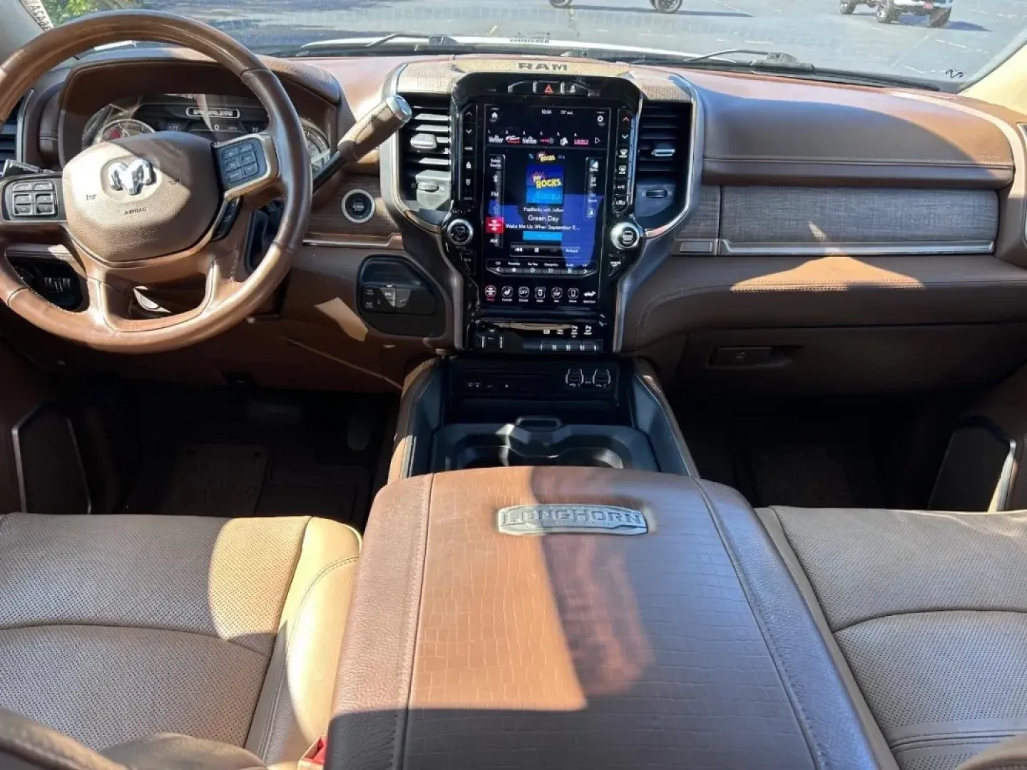 2019 /Cattle Tan/Black Leather Ram 2500 Laramie Longhorn (3C6UR5GL8KG) with an Straight 6 Turbocharged Diesel engine, located at 970 Woodlawn Dr., Farmington, MO, 63640, (573) 431-7800, 37.825642, -90.468674 - **Unleash Adventure with the 2019 Ram 2500 The Ultimate Truck for Work and Play!**<br /> <br /> Are you ready to elevate your lifestyle with a robust and reliable truck that can handle anything life throws your way? The 2019 Ram 2500 is the perfect companion for both work and play, making it an ide - Photo#10