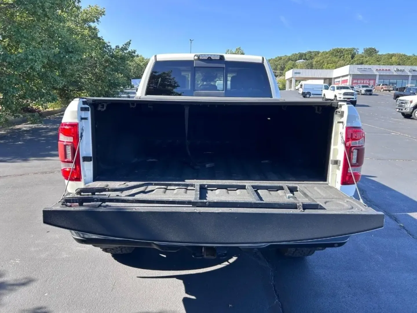 2019 /Cattle Tan/Black Leather Ram 2500 Laramie Longhorn (3C6UR5GL8KG) with an Straight 6 Turbocharged Diesel engine, located at 970 Woodlawn Dr., Farmington, MO, 63640, (573) 431-7800, 37.825642, -90.468674 - **Unleash Adventure with the 2019 Ram 2500 The Ultimate Truck for Work and Play!**<br /> <br /> Are you ready to elevate your lifestyle with a robust and reliable truck that can handle anything life throws your way? The 2019 Ram 2500 is the perfect companion for both work and play, making it an ide - Photo#4