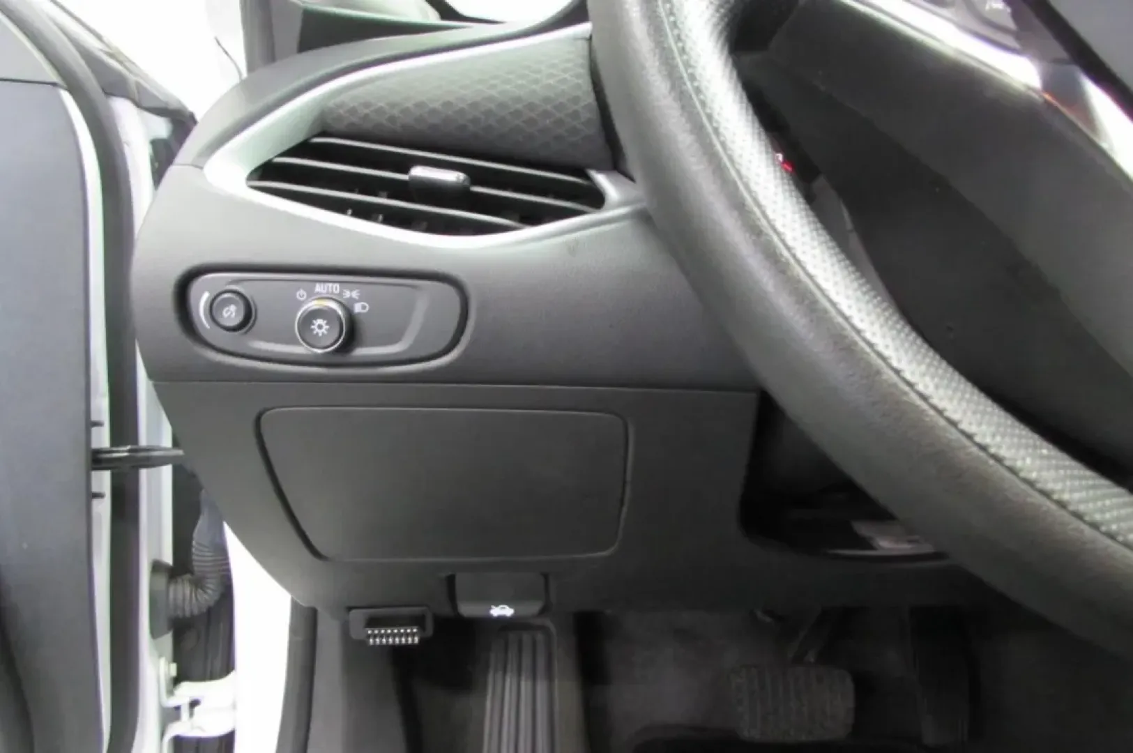 2024 /Black Chevrolet Malibu LT 1LT (1G1ZD5STXRF) with an Other engine, Automatic transmission, located at 12836 Highway 21, De Soto, MO, 63020, (636) 337-7777, 38.151867, -90.575615 - Explore the open road in style and comfort with the 2024 Chevrolet Malibu LT, an ideal choice for those seeking an affordable and practical sedan that fits seamlessly into any lifestyle. Whether you're commuting to work, shuttling the kids to school, or embarking on a weekend road trip, this pre-own - Photo#12