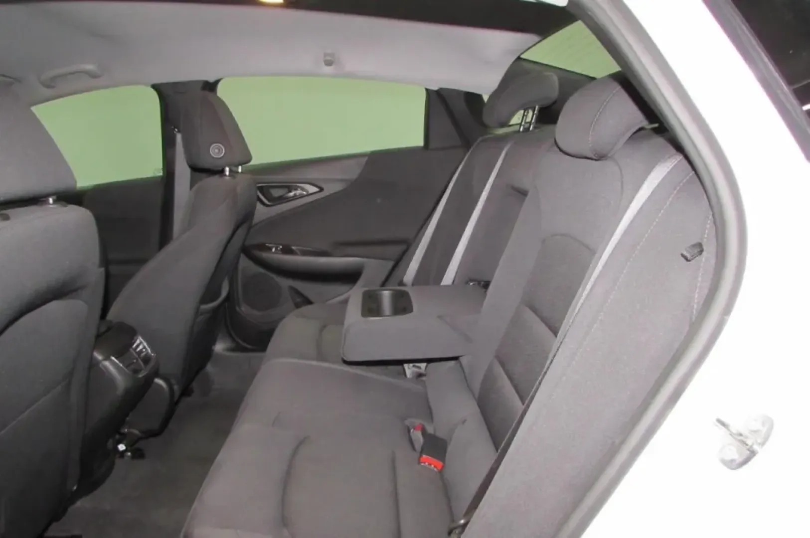 2024 /Black Chevrolet Malibu LT 1LT (1G1ZD5STXRF) with an Other engine, Automatic transmission, located at 12836 Highway 21, De Soto, MO, 63020, (636) 337-7777, 38.151867, -90.575615 - Explore the open road in style and comfort with the 2024 Chevrolet Malibu LT, an ideal choice for those seeking an affordable and practical sedan that fits seamlessly into any lifestyle. Whether you're commuting to work, shuttling the kids to school, or embarking on a weekend road trip, this pre-own - Photo#23