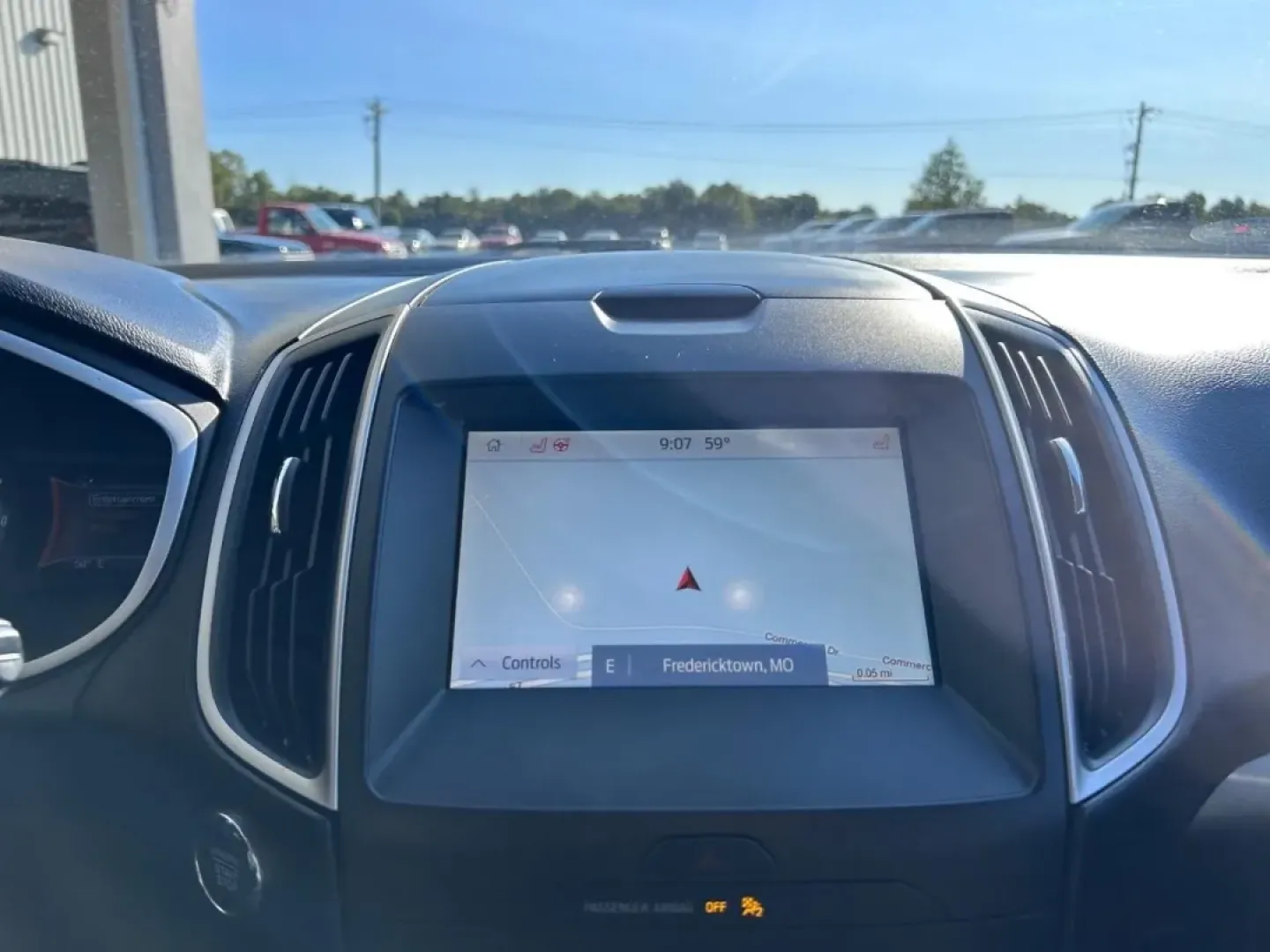 2019 /Ebony Leather Ford Edge SEL (2FMPK4J99KB) with an Twin-Scroll 2.0L EcoBoost engine, Automatic transmission, located at 141 Commercial Dr, Fredericktown, MO, 63645, (573) 783-6432, 37.570087, -90.320648 - Discover the perfect blend of comfort and versatility with this 2019 Ford Edge AWD SEL, available now at Pettus Ford Fredericktown. Whether you're commuting to work, taking the kids to school, or embarking on weekend adventures, this SUV is designed to fit seamlessly into your lifestyle. With its sp - Photo#15