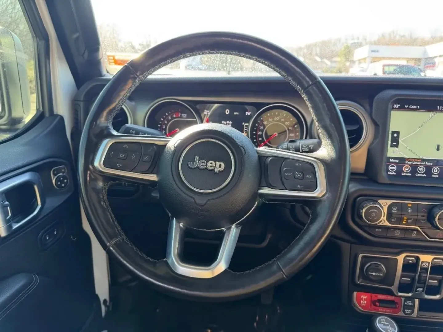 2021 /Dark Saddle/Black Leather Jeep Wrangler Unlimited Rubicon (1C4HJXFNXMW) with an 2.0L engine, 6A transmission, located at 970 Woodlawn Dr., Farmington, MO, 63640, (573) 431-7800, 37.825642, -90.468674 - Experience adventure like never before with the rugged and versatile 2021 Jeep Wrangler, now available at Pettus CDJR Farmington! This SUV is perfect for those seeking a reliable companion for weekend getaways, daily commutes, or off-road escapades. Whether you're cruising through the scenic routes - Photo#10
