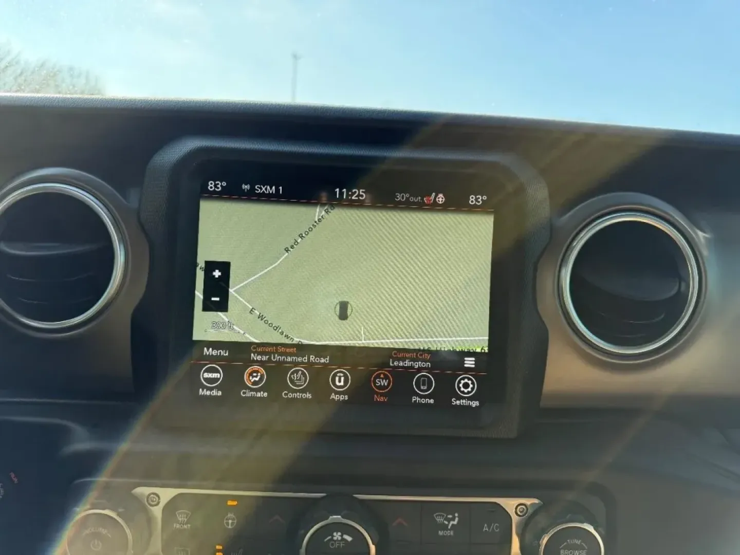 2021 /Dark Saddle/Black Leather Jeep Wrangler Unlimited Rubicon (1C4HJXFNXMW) with an 2.0L engine, 6A transmission, located at 970 Woodlawn Dr., Farmington, MO, 63640, (573) 431-7800, 37.825642, -90.468674 - Experience adventure like never before with the rugged and versatile 2021 Jeep Wrangler, now available at Pettus CDJR Farmington! This SUV is perfect for those seeking a reliable companion for weekend getaways, daily commutes, or off-road escapades. Whether you're cruising through the scenic routes - Photo#13