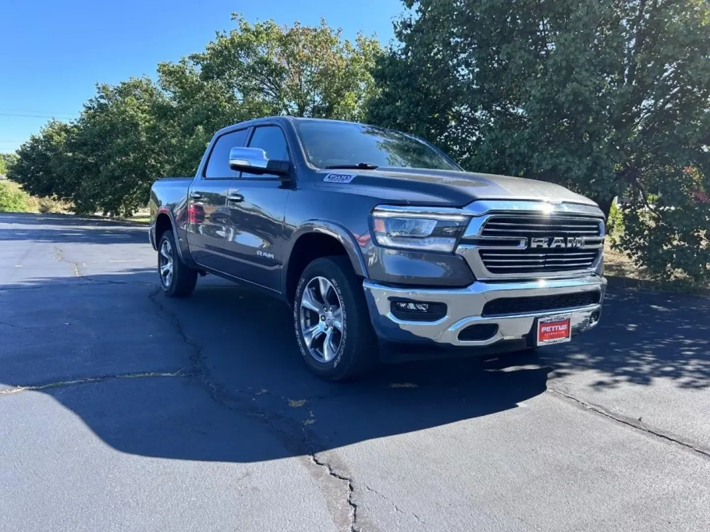 2022 /Black Leather Ram 1500 Laramie (1C6SRFJT9NN) with an 5.7L engine, located at 970 Woodlawn Dr., Farmington, MO, 63640, (573) 431-7800, 37.825642, -90.468674 - **Unleash Adventure with the 2022 Ram 1500 Perfect for Your Next Journey!**<br /> <br /> Are you ready to elevate your lifestyle with a versatile truck that can handle both daily commutes and weekend adventures? Look no further than this stunning 2022 Ram 1500, available now at Pettus CDJR Farmingt - Photo#0