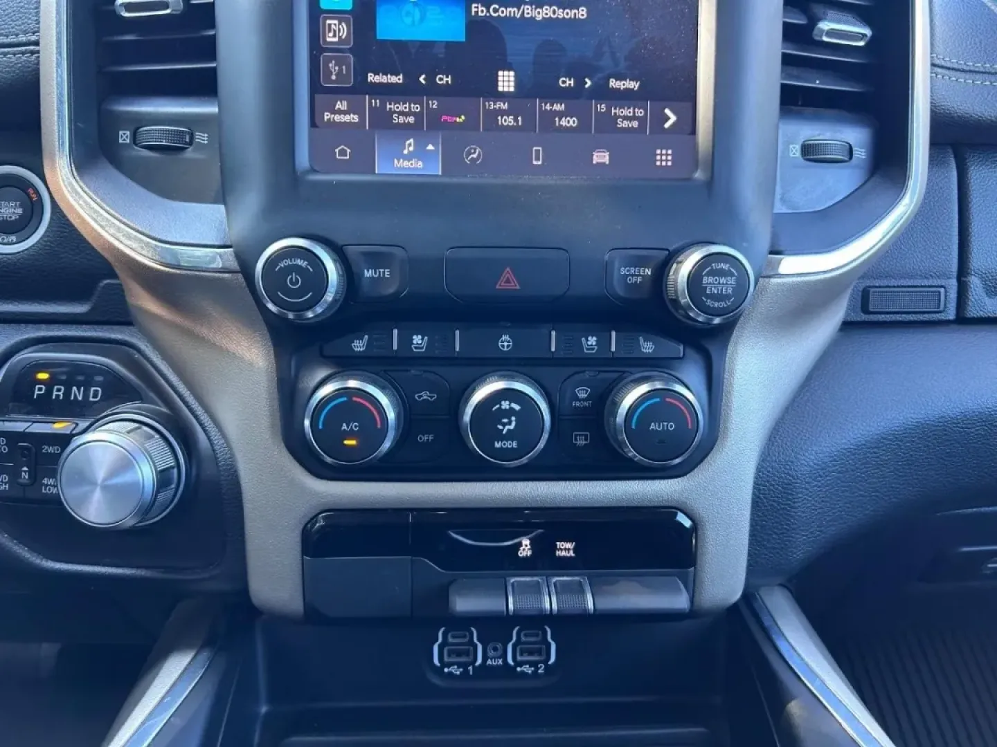 2022 /Black Leather Ram 1500 Laramie (1C6SRFJT9NN) with an 5.7L engine, located at 970 Woodlawn Dr., Farmington, MO, 63640, (573) 431-7800, 37.825642, -90.468674 - **Unleash Adventure with the 2022 Ram 1500 Perfect for Your Next Journey!**<br /> <br /> Are you ready to elevate your lifestyle with a versatile truck that can handle both daily commutes and weekend adventures? Look no further than this stunning 2022 Ram 1500, available now at Pettus CDJR Farmingt - Photo#14