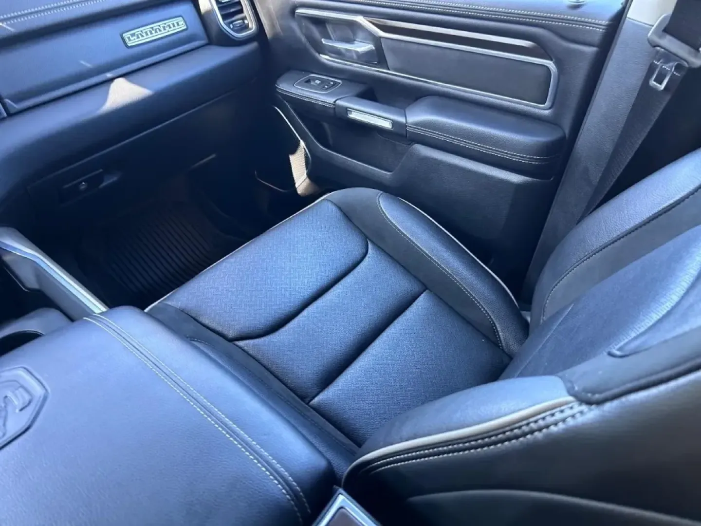 2022 /Black Leather Ram 1500 Laramie (1C6SRFJT9NN) with an 5.7L engine, located at 970 Woodlawn Dr., Farmington, MO, 63640, (573) 431-7800, 37.825642, -90.468674 - **Unleash Adventure with the 2022 Ram 1500 Perfect for Your Next Journey!**<br /> <br /> Are you ready to elevate your lifestyle with a versatile truck that can handle both daily commutes and weekend adventures? Look no further than this stunning 2022 Ram 1500, available now at Pettus CDJR Farmingt - Photo#16