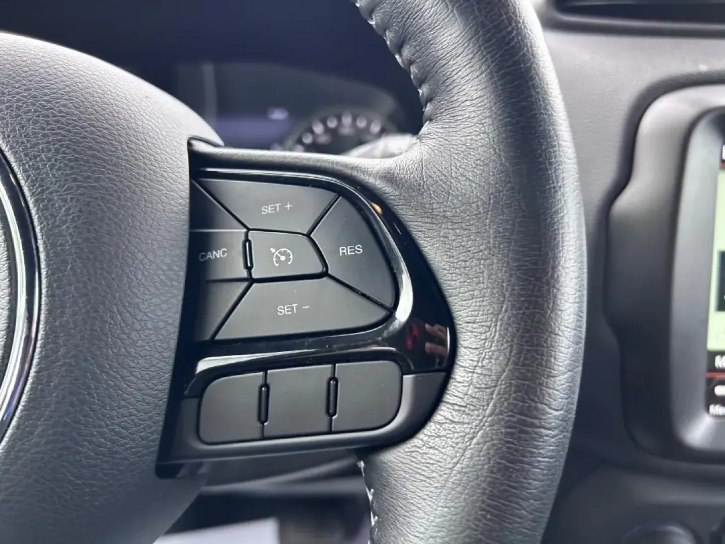 2021 /Black Cloth Jeep Renegade 80th Edition (ZACNJDBB2MP) with an 2.4L I4 ZERO EVAP M-AIR engine, Automatic transmission, located at 970 Woodlawn Dr., Farmington, MO, 63640, (573) 431-7800, 37.825642, -90.468674 - **Discover Your Next Adventure with the 2021 Jeep Renegade at Pettus CDJR Farmington!**<br /> <br /> Are you ready to elevate your weekend getaways or daily commutes? Look no further than the 2021 Jeep Renegade, an ideal crossover designed for those who crave adventure without compromising on comfor - Photo#12