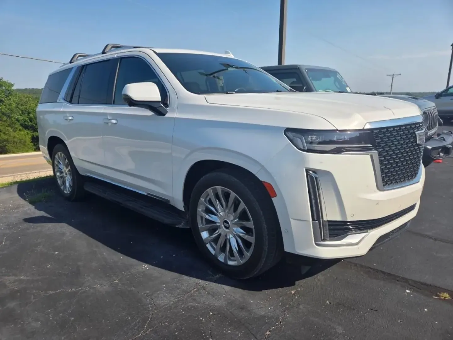 2021 /Brandy With Very Dark Atmosphere Accents Cadillac Escalade Premium Luxury (1GYS4CKL1MR) with an Other engine, Automatic transmission, located at 12830 Highway 21, De Soto, MO, 63020, (636) 337-7777, 38.153099, -90.573624 - **Elevate Your Family Adventures with the 2021 Cadillac Escalade Premium Luxury!** <br /> <br /> When it comes to family outings, weekend getaways, or simply navigating through your daily commute, the 2021 Cadillac Escalade Premium Luxury stands unrivaled. This SUV, designed for those who demand bo - Photo#0