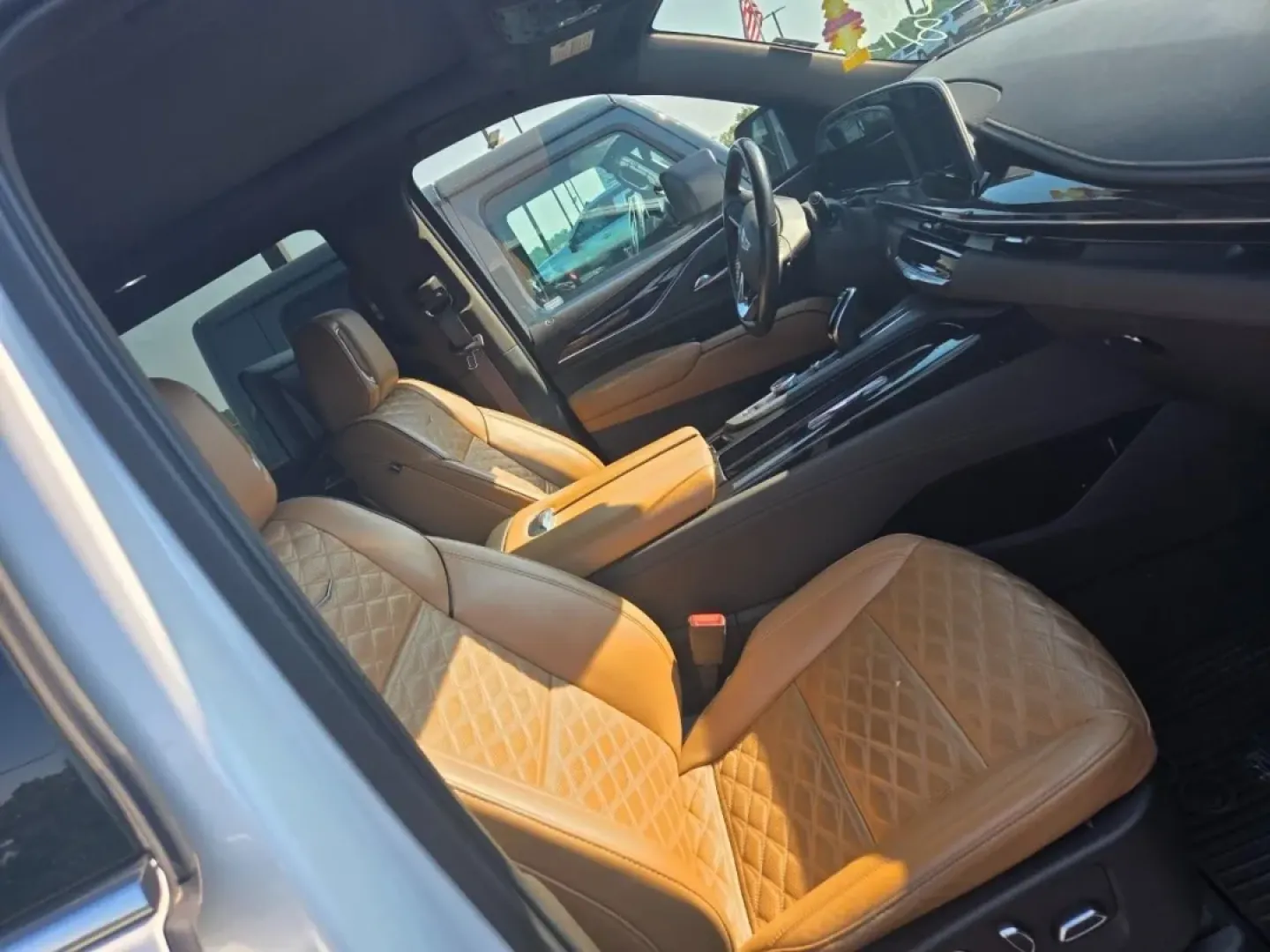 2021 /Brandy With Very Dark Atmosphere Accents Cadillac Escalade Premium Luxury (1GYS4CKL1MR) with an Other engine, Automatic transmission, located at 12830 Highway 21, De Soto, MO, 63020, (636) 337-7777, 38.153099, -90.573624 - **Elevate Your Family Adventures with the 2021 Cadillac Escalade Premium Luxury!** <br /> <br /> When it comes to family outings, weekend getaways, or simply navigating through your daily commute, the 2021 Cadillac Escalade Premium Luxury stands unrivaled. This SUV, designed for those who demand bo - Photo#2