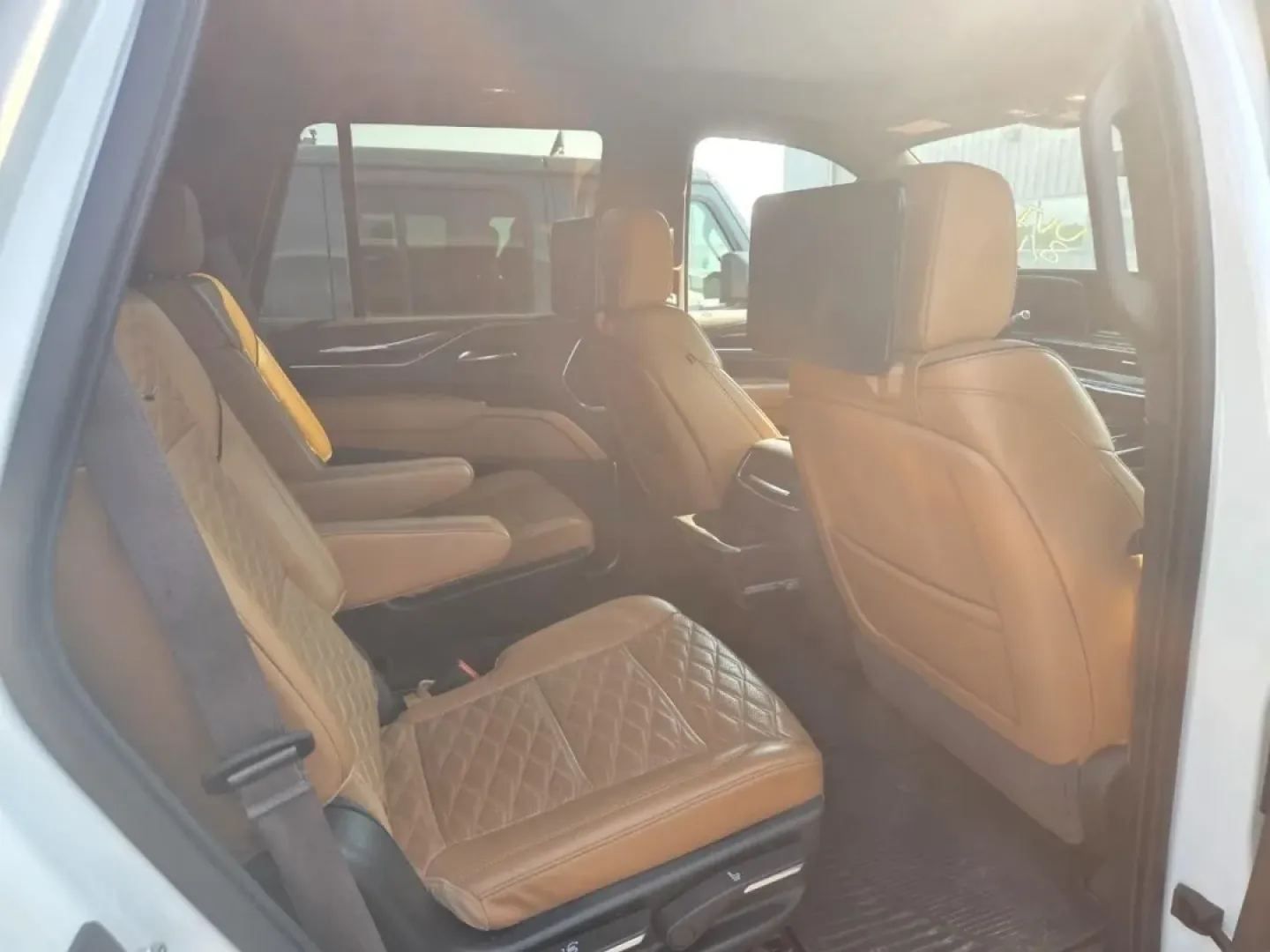 2021 /Brandy With Very Dark Atmosphere Accents Cadillac Escalade Premium Luxury (1GYS4CKL1MR) with an Other engine, Automatic transmission, located at 12830 Highway 21, De Soto, MO, 63020, (636) 337-7777, 38.153099, -90.573624 - **Elevate Your Family Adventures with the 2021 Cadillac Escalade Premium Luxury!** <br /> <br /> When it comes to family outings, weekend getaways, or simply navigating through your daily commute, the 2021 Cadillac Escalade Premium Luxury stands unrivaled. This SUV, designed for those who demand bo - Photo#3