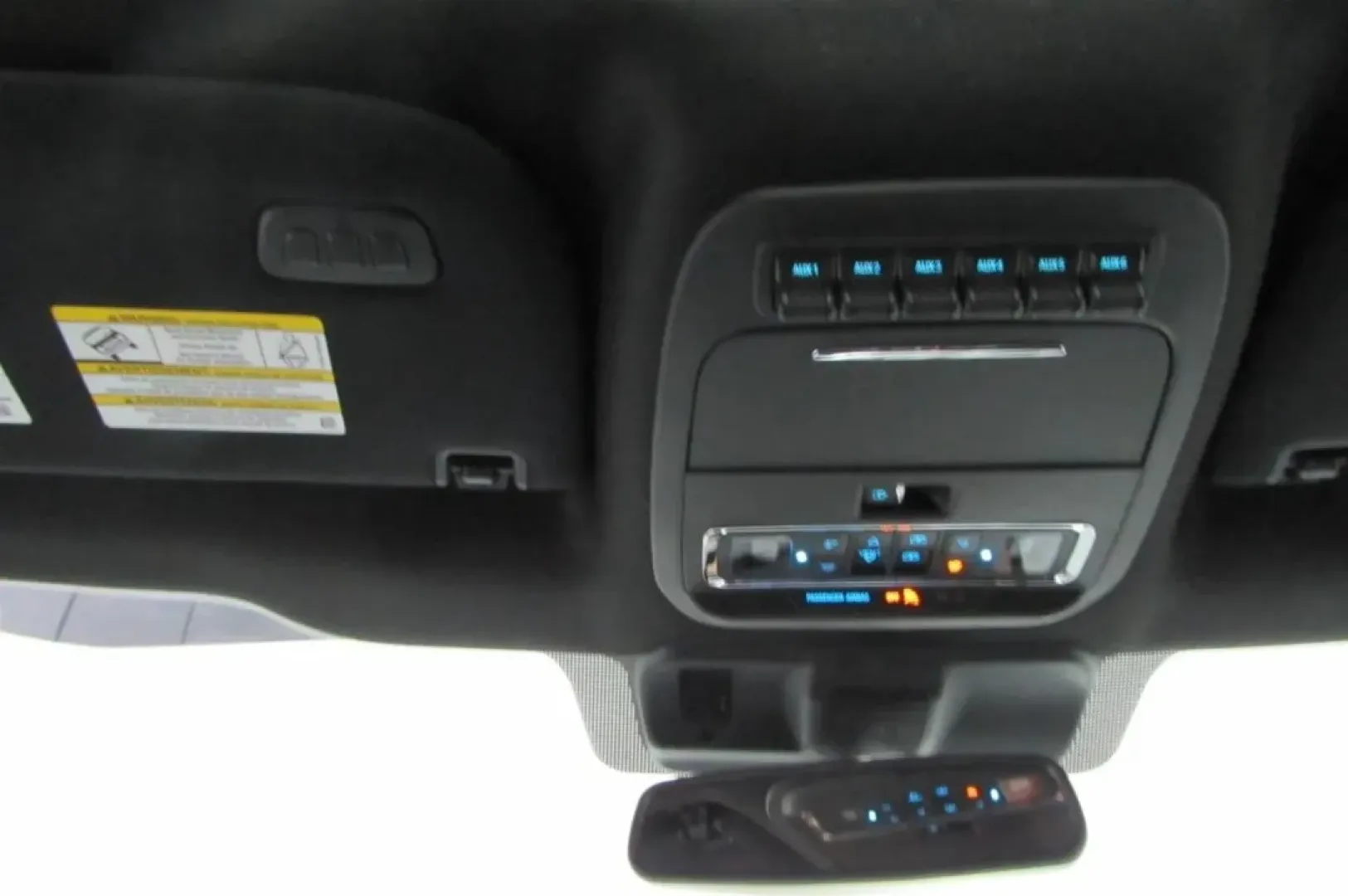 2025 /Black Ford F-150 Tremor (1FTFW4L57SF) with an 5.0L V8 engine, Automatic transmission, located at 12836 Highway 21, De Soto, MO, 63020, (636) 337-7777, 38.151867, -90.575615 - **Unleash Your Adventurous Spirit with the 2025 Ford F-150 Tremor at Pettus Ford De Soto!**<br /> <br /> Are you ready to elevate your lifestyle and embark on your next adventure? Look no further than the stunning 2025 Ford F-150 Tremor, now available at Pettus Ford De Soto. This exceptional truck i - Photo#24