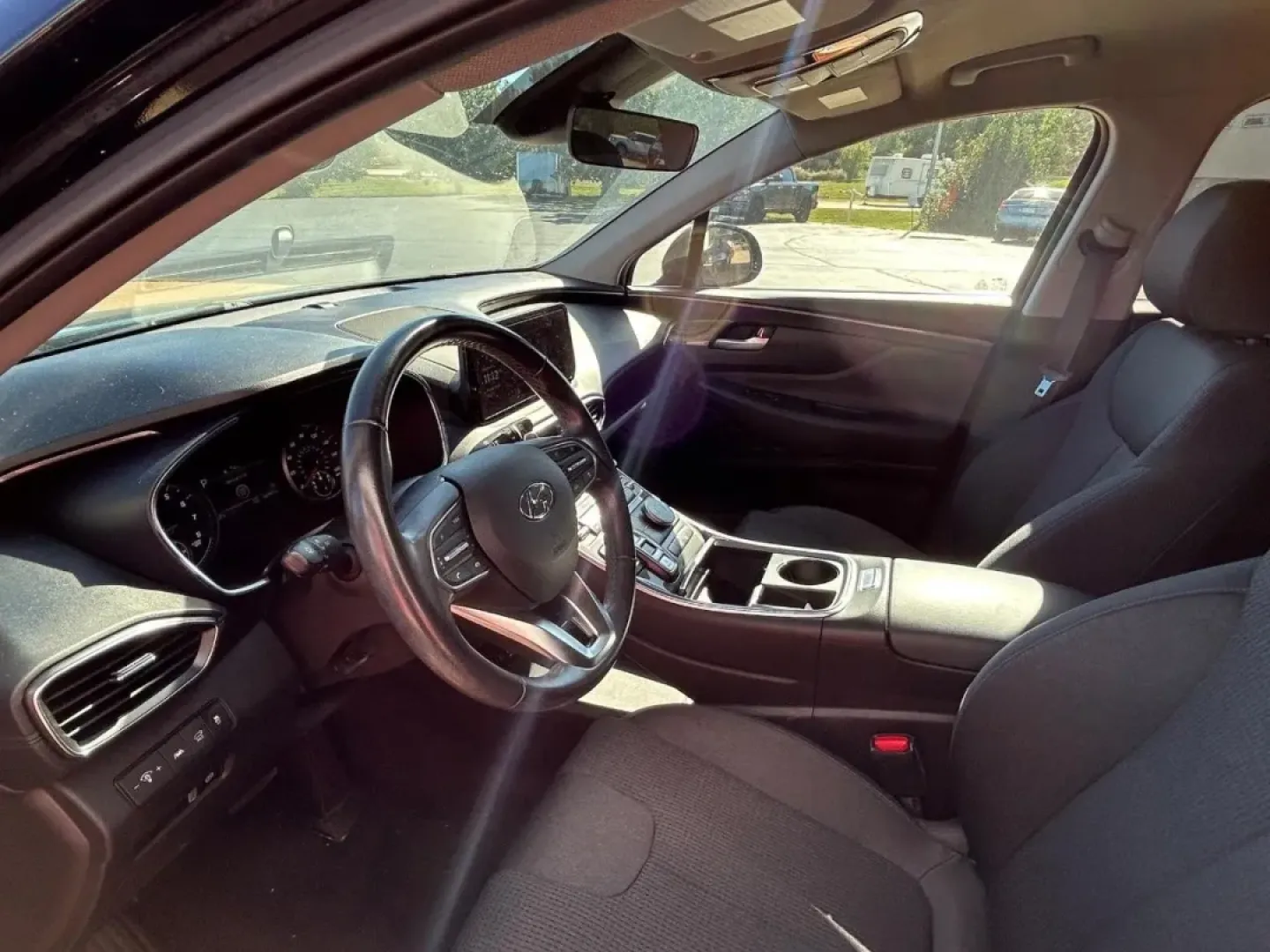 2023 /Gray Cloth Hyundai Santa Fe SEL (5NMS24AJ1PH) with an 2.5L GDI MPI DOHC 16-Valve I4 engine, Automatic transmission, located at 970 Woodlawn Dr., Farmington, MO, 63640, (573) 431-7800, 37.825642, -90.468674 - **Explore the Open Road with the 2023 Hyundai Santa Fe SEL at Pettus CDJR Farmington!**<br /> <br /> Are you in search of an adventure-ready SUV that strikes the perfect balance between comfort and capability? Look no further than this stunning 2023 Hyundai Santa Fe SEL, available at Pettus CDJR Far - Photo#11