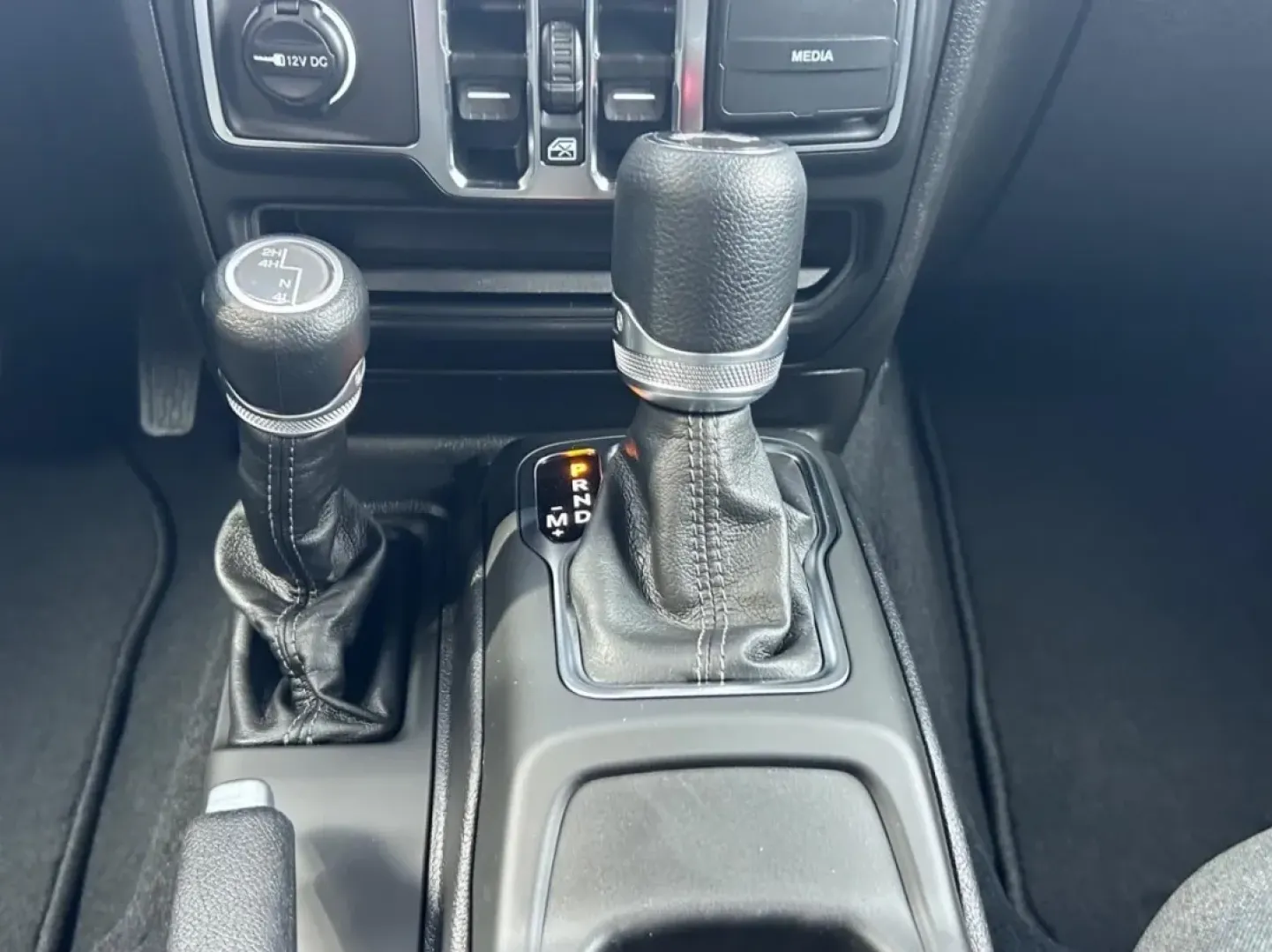 2025 /Black Cloth Jeep Wrangler Sport S (1C4PJXDG4SW) with an 3.6L V6 24V VVT UPG I engine, located at 970 Woodlawn Dr., Farmington, MO, 63640, (573) 431-7800, 37.825642, -90.468674 - **Elevate Your Adventures with the 2025 Jeep Wrangler from Pettus CDJR Farmington!**<br /> <br /> Are you searching for a vehicle that embodies freedom and adventure? Look no further than the 2025 Jeep Wrangler, available now at Pettus CDJR Farmington! This exceptional SUV is designed for those who - Photo#15