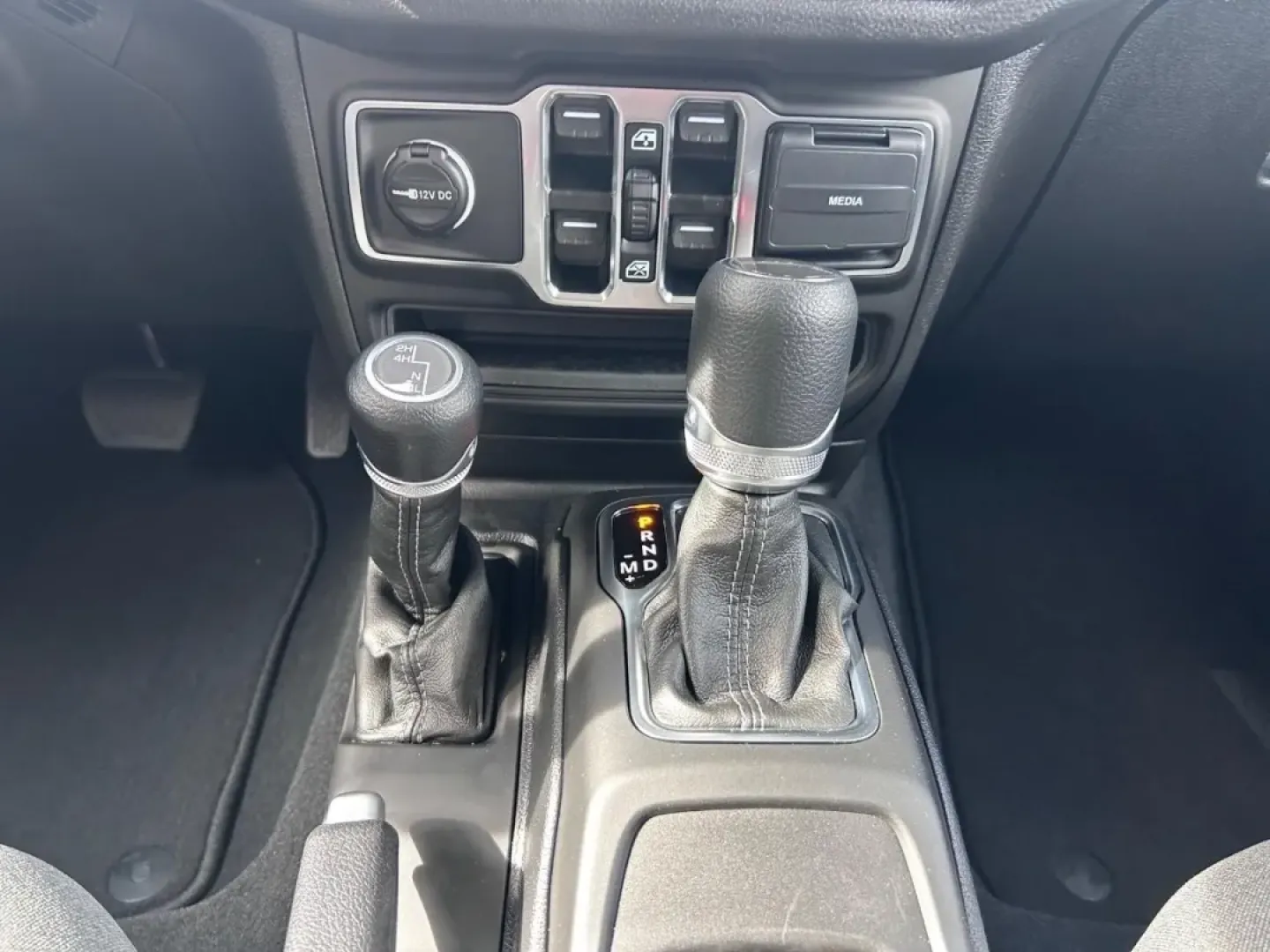 2025 /Black Cloth Jeep Gladiator Sport (1C6PJTAGXSL) with an 3.6L V6 24V VVT UPG I engine, Automatic transmission, located at 970 Woodlawn Dr., Farmington, MO, 63640, (573) 431-7800, 37.825642, -90.468674 - ### Adventure Awaits: Discover the 2025 Jeep Gladiator at Pettus CDJR Farmington!<br /> <br /> Are you ready for your next adventure? Whether you're a weekend warrior seeking thrilling off-road experiences or a daily commuter looking for a reliable and stylish ride, the 2025 Jeep Gladiator is the pe - Photo#15