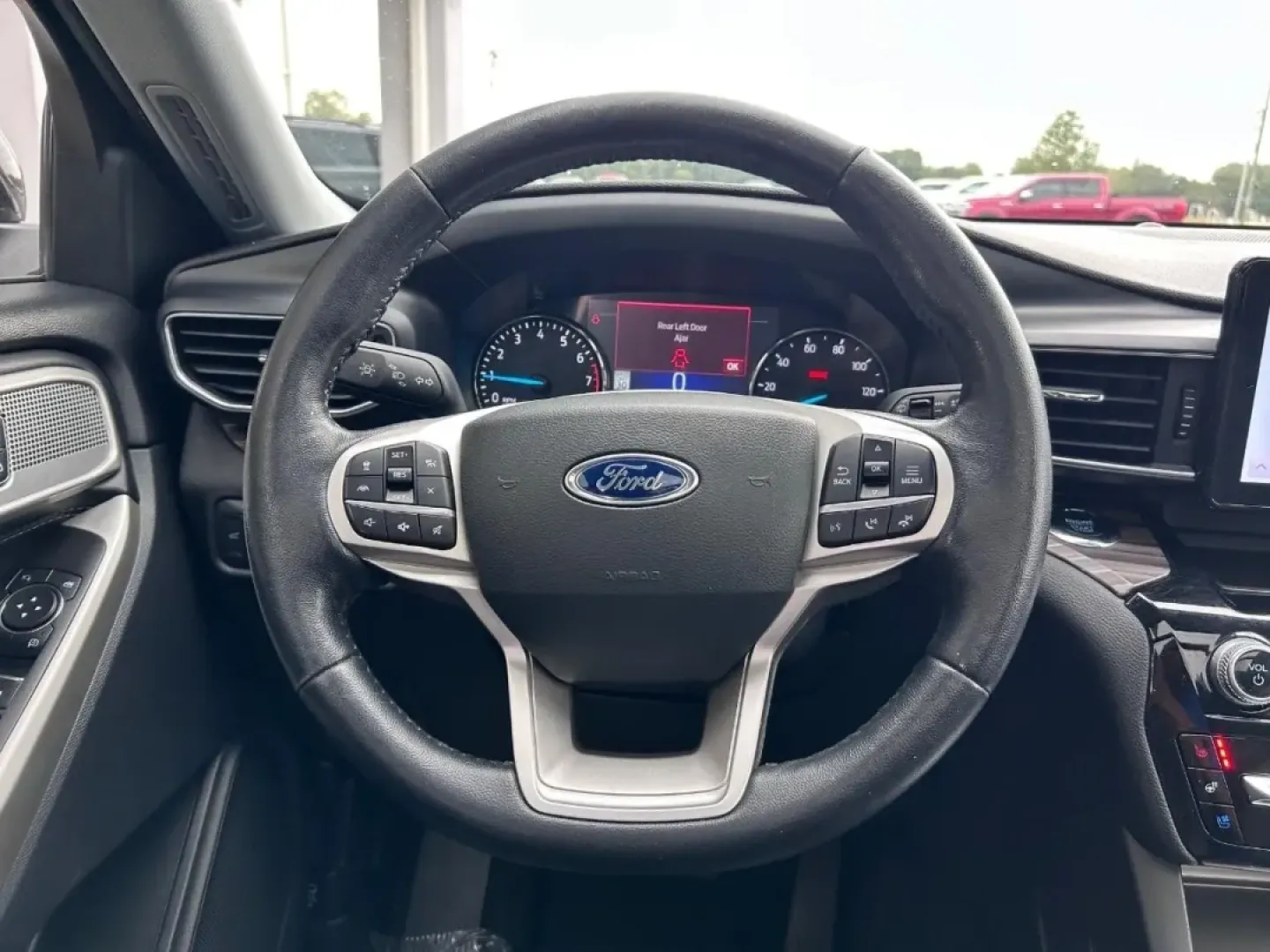2022 /Ebony Leather Ford Explorer Limited (1FMSK8FH1NG) with an 2.3L EcoBoost I-4 engine, located at 141 Commercial Dr, Fredericktown, MO, 63645, (573) 783-6432, 37.570087, -90.320648 - **Explore New Horizons with the 2022 Ford Explorer Limited - Your Ultimate Family Adventure Awaits!**<br /> <br /> If you're looking for an SUV that perfectly fits your active lifestyle, then the 2022 Ford Explorer Limited is your ideal match. Designed for those who crave adventure without sacrifici - Photo#14