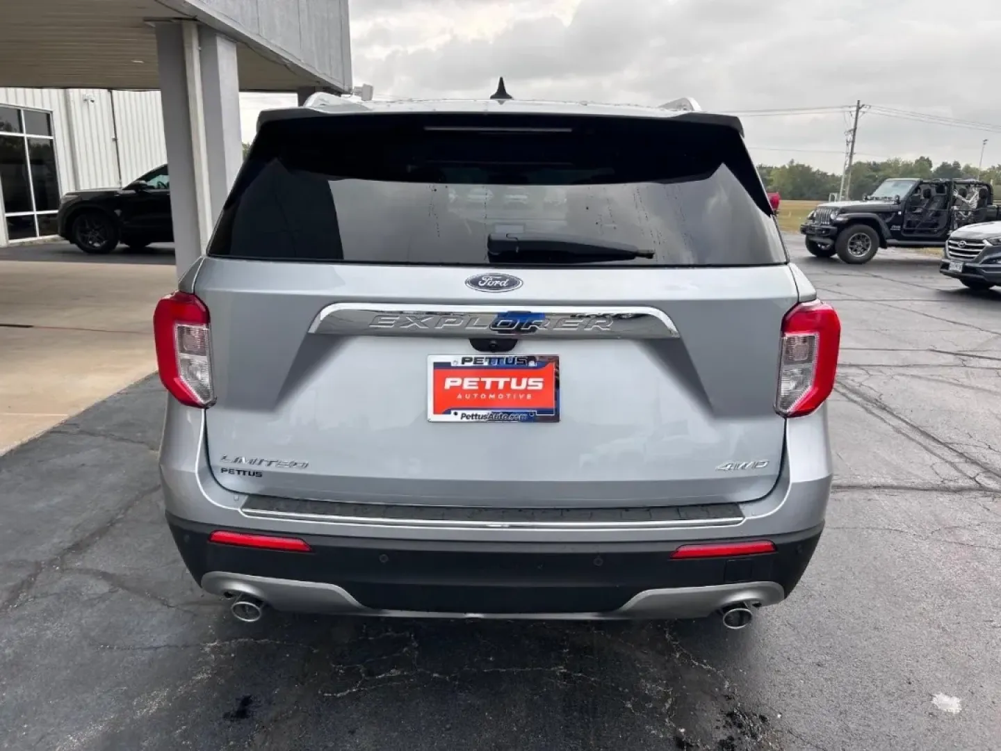 2022 /Ebony Leather Ford Explorer Limited (1FMSK8FH1NG) with an 2.3L EcoBoost I-4 engine, located at 141 Commercial Dr, Fredericktown, MO, 63645, (573) 783-6432, 37.570087, -90.320648 - **Explore New Horizons with the 2022 Ford Explorer Limited - Your Ultimate Family Adventure Awaits!**<br /> <br /> If you're looking for an SUV that perfectly fits your active lifestyle, then the 2022 Ford Explorer Limited is your ideal match. Designed for those who crave adventure without sacrifici - Photo#3