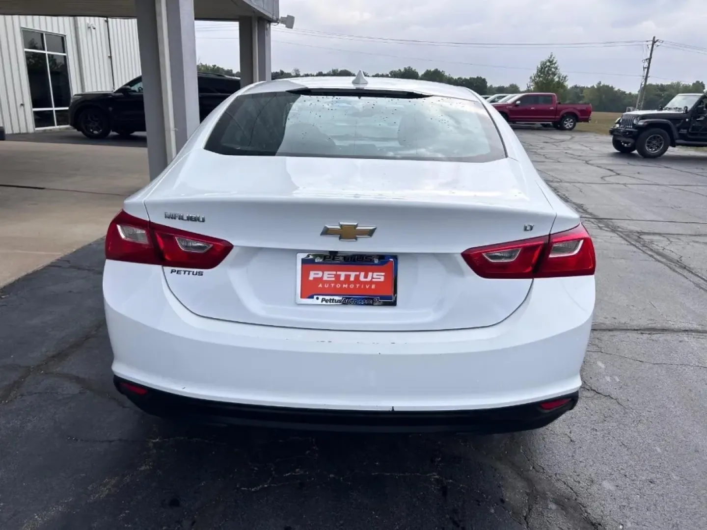 2023 /Jet Black Cloth Chevrolet Malibu LT 1LT (1G1ZD5ST3PF) with an 1.5L turbo DOHC 4-cylinder DI engine, Automatic transmission, located at 141 Commercial Dr, Fredericktown, MO, 63645, (573) 783-6432, 37.570087, -90.320648 - Discover your next adventure with the 2023 Chevrolet Malibu LT, a stylish four-door sedan designed for those who value comfort, efficiency, and performance. Whether you're commuting to work, shuttling the kids to school, or planning a weekend getaway, this vehicle balances practicality with a touch - Photo#3