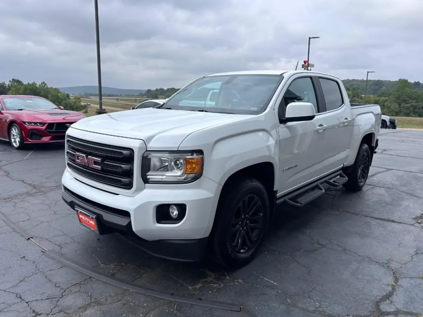 2020 /Jet Black Cloth GMC Canyon SLE1 (1GTG6CEN2L1) with an 3.6L DI DOHC V6 VVT engine, located at 141 Commercial Dr, Fredericktown, MO, 63645, (573) 783-6432, 37.570087, -90.320648 - Discover your next adventure with the 2020 GMC Canyon 4WD SLE Crew Cab, a truck that seamlessly combines rugged utility with modern comfort. Whether you're a weekend warrior seeking outdoor thrills or a commuter needing dependable transportation, this vehicle is designed to elevate your lifestyle. A - Photo#6