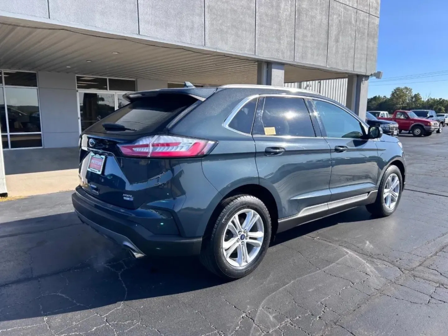 2019 /Dune Leather Ford Edge SEL (2FMPK4J9XKB) with an Twin-Scroll 2.0L EcoBoost engine, Automatic transmission, located at 141 Commercial Dr, Fredericktown, MO, 63645, (573) 783-6432, 37.570087, -90.320648 - **Discover Your Next Adventure with the 2019 Ford Edge AWD SEL at Pettus Ford Fredericktown!**<br /> <br /> Are you searching for the perfect vehicle to take your family on weekend adventures while also providing comfort for your daily commute? Look no further than this stunning 2019 Ford Edge AWD S - Photo#2