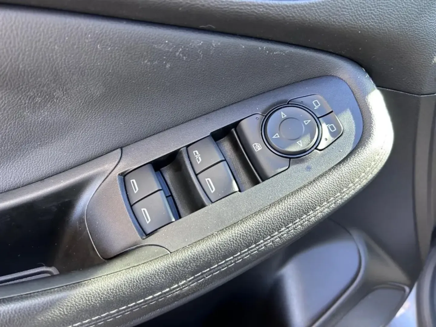 2022 Buick Encore GX Select (KL4MMDSL5NB) with an 1.3L engine, Automatic transmission, located at 141 Commercial Dr, Fredericktown, MO, 63645, (573) 783-6432, 37.570087, -90.320648 - ### Discover the 2022 Buick Encore GX: Your Perfect Adventure Companion<br /> <br /> Are you ready to elevate your driving experience? The 2022 Buick Encore GX is not just a car; it's a lifestyle upgrade! Whether you're commuting to work, running errands around Fredericktown, or planning a weekend g - Photo#17