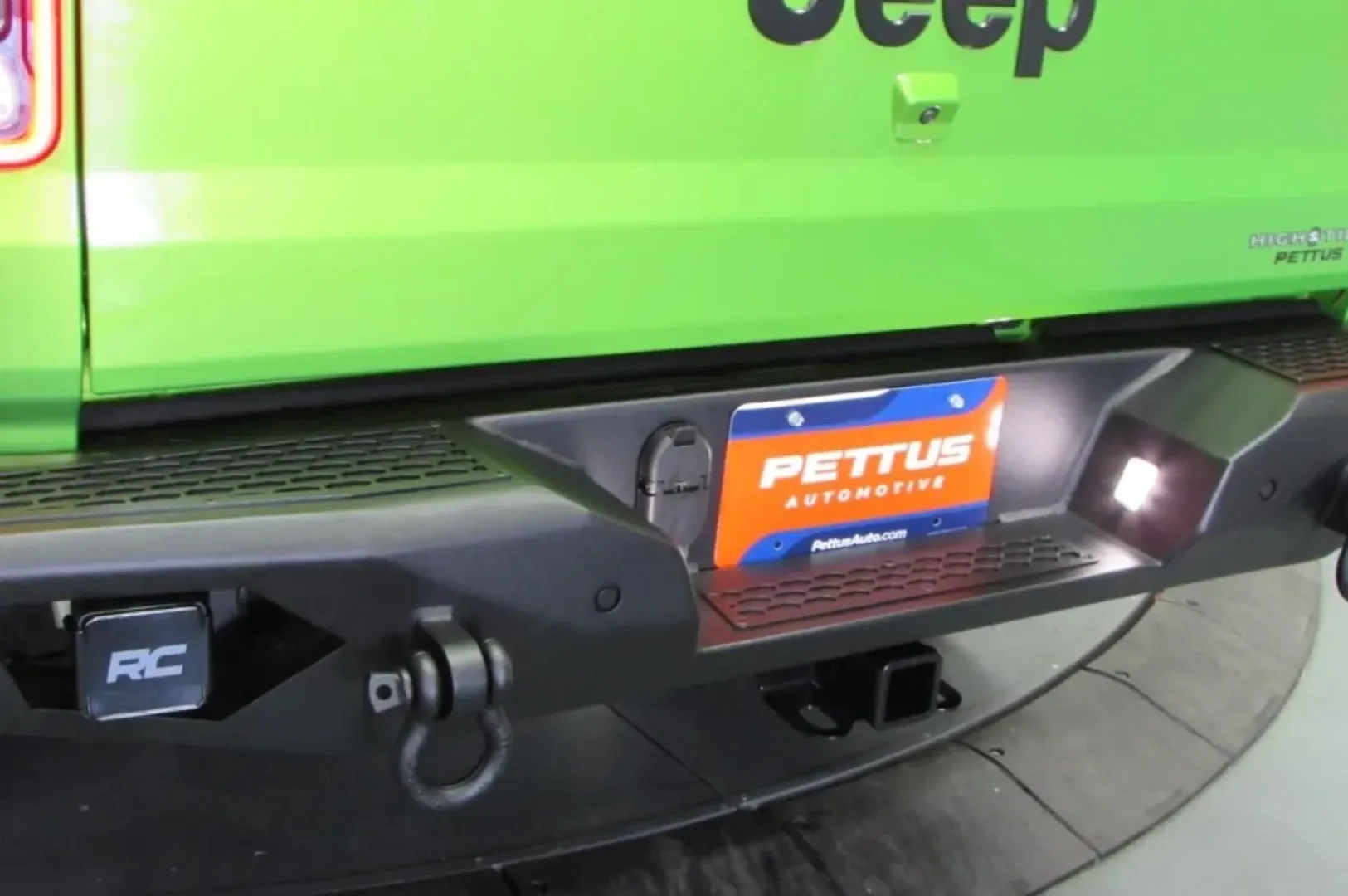 2025 /Black Jeep Gladiator Sport HIGH TIDE (1C6PJTAGXSL) with an Other engine, Automatic transmission, located at 12830 Highway 21, De Soto, MO, 63020, (636) 337-7777, 38.153099, -90.573624 - **Conquer Any Terrain with the 2025 Jeep Gladiator: Your Adventure Awaits!**<br /> <br /> Are you ready to elevate your lifestyle with a vehicle that embodies both rugged capability and everyday versatility? The 2025 Jeep Gladiator is the ultimate truck for those who crave adventure while enjoying t - Photo#12