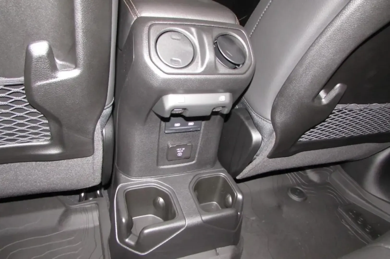 2025 /Black Jeep Gladiator Sport HIGH TIDE (1C6PJTAGXSL) with an Other engine, Automatic transmission, located at 12830 Highway 21, De Soto, MO, 63020, (636) 337-7777, 38.153099, -90.573624 - **Conquer Any Terrain with the 2025 Jeep Gladiator: Your Adventure Awaits!**<br /> <br /> Are you ready to elevate your lifestyle with a vehicle that embodies both rugged capability and everyday versatility? The 2025 Jeep Gladiator is the ultimate truck for those who crave adventure while enjoying t - Photo#28