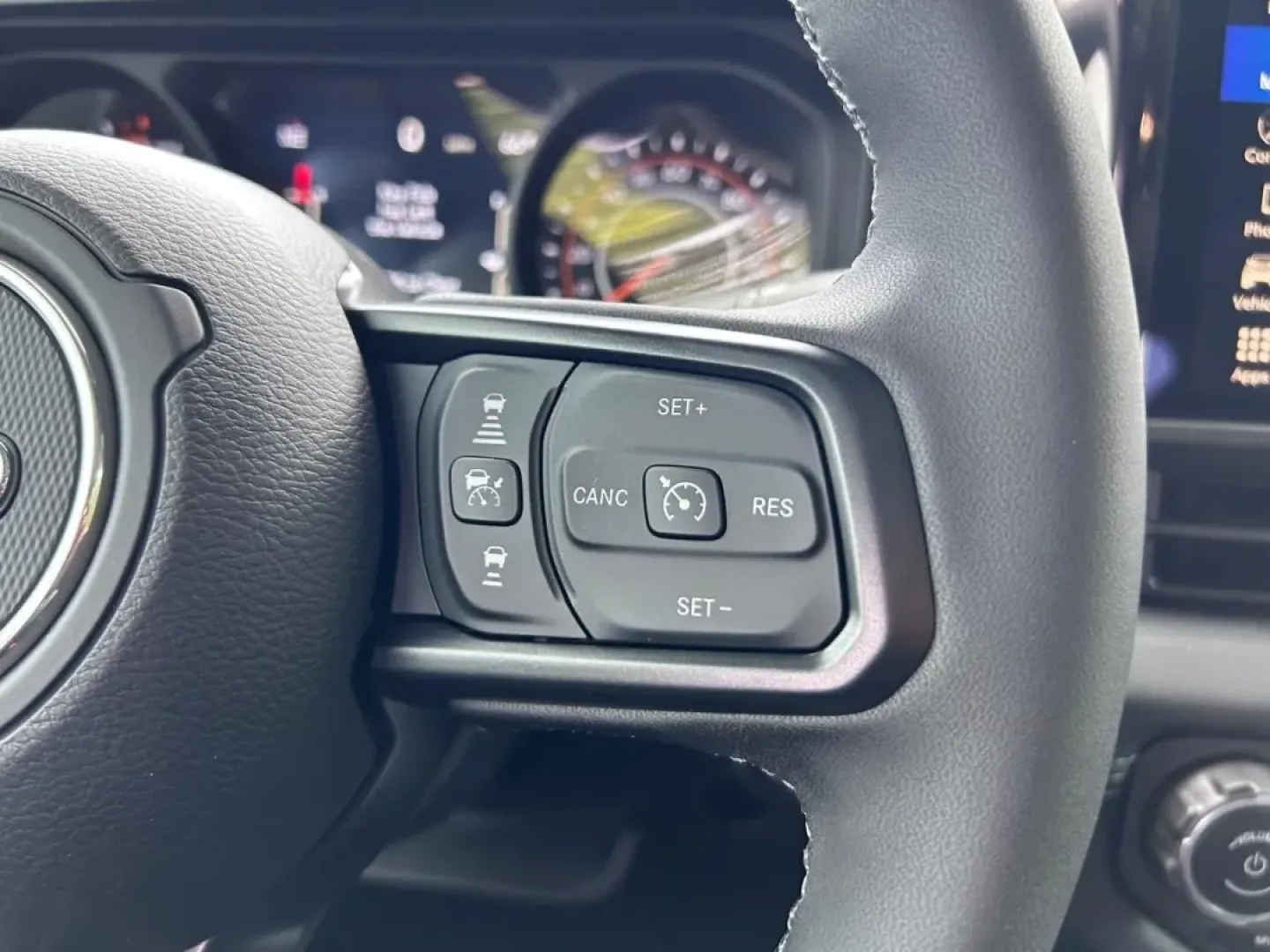 2025 /Black Leather Jeep Gladiator Sport Texas Trail (1C6PJTAG2SL) with an 3.6L V6 24V VVT UPG I engine, Automatic transmission, located at 970 Woodlawn Dr., Farmington, MO, 63640, (573) 431-7800, 37.825642, -90.468674 - **Adventure Awaits: Discover Your 2025 Jeep Gladiator at Pettus CDJR Farmington!**<br /> <br /> Are you ready to elevate your outdoor adventures or conquer your daily commute with style and confidence? Look no further! The 2025 Jeep Gladiator, available now at Pettus CDJR Farmington, is the perfect - Photo#12