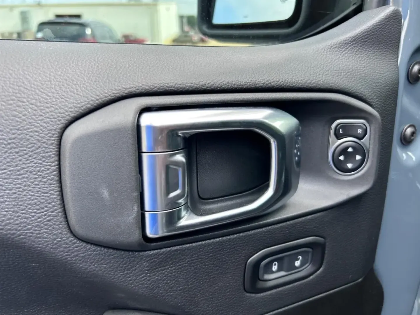 2025 /Black Leather Jeep Gladiator Sport Texas Trail (1C6PJTAG2SL) with an 3.6L V6 24V VVT UPG I engine, Automatic transmission, located at 970 Woodlawn Dr., Farmington, MO, 63640, (573) 431-7800, 37.825642, -90.468674 - **Adventure Awaits: Discover Your 2025 Jeep Gladiator at Pettus CDJR Farmington!**<br /> <br /> Are you ready to elevate your outdoor adventures or conquer your daily commute with style and confidence? Look no further! The 2025 Jeep Gladiator, available now at Pettus CDJR Farmington, is the perfect - Photo#17