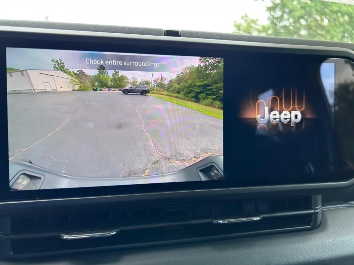 2025 /Black Leather Jeep Gladiator Sport Texas Trail (1C6PJTAG2SL) with an 3.6L V6 24V VVT UPG I engine, Automatic transmission, located at 970 Woodlawn Dr., Farmington, MO, 63640, (573) 431-7800, 37.825642, -90.468674 - **Adventure Awaits: Discover Your 2025 Jeep Gladiator at Pettus CDJR Farmington!**<br /> <br /> Are you ready to elevate your outdoor adventures or conquer your daily commute with style and confidence? Look no further! The 2025 Jeep Gladiator, available now at Pettus CDJR Farmington, is the perfect - Photo#20