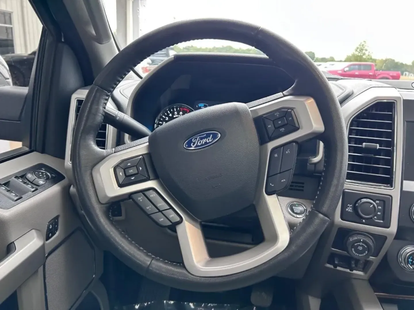 2020 /Dark Earth Gray Leather Ford F-150 Lariat (1FTEW1E51LK) with an 5.0L engine, located at 141 Commercial Dr, Fredericktown, MO, 63645, (573) 783-6432, 37.570087, -90.320648 - **Adventure Awaits with This 2020 Ford F-150 - Your Ultimate Truck Companion!**<br /> <br /> Are you ready to elevate your lifestyle with a powerful truck that promises both capability and comfort? Look no further than this stunning 2020 Ford F-150, now available at Pettus Ford Fredericktown. Whethe - Photo#9
