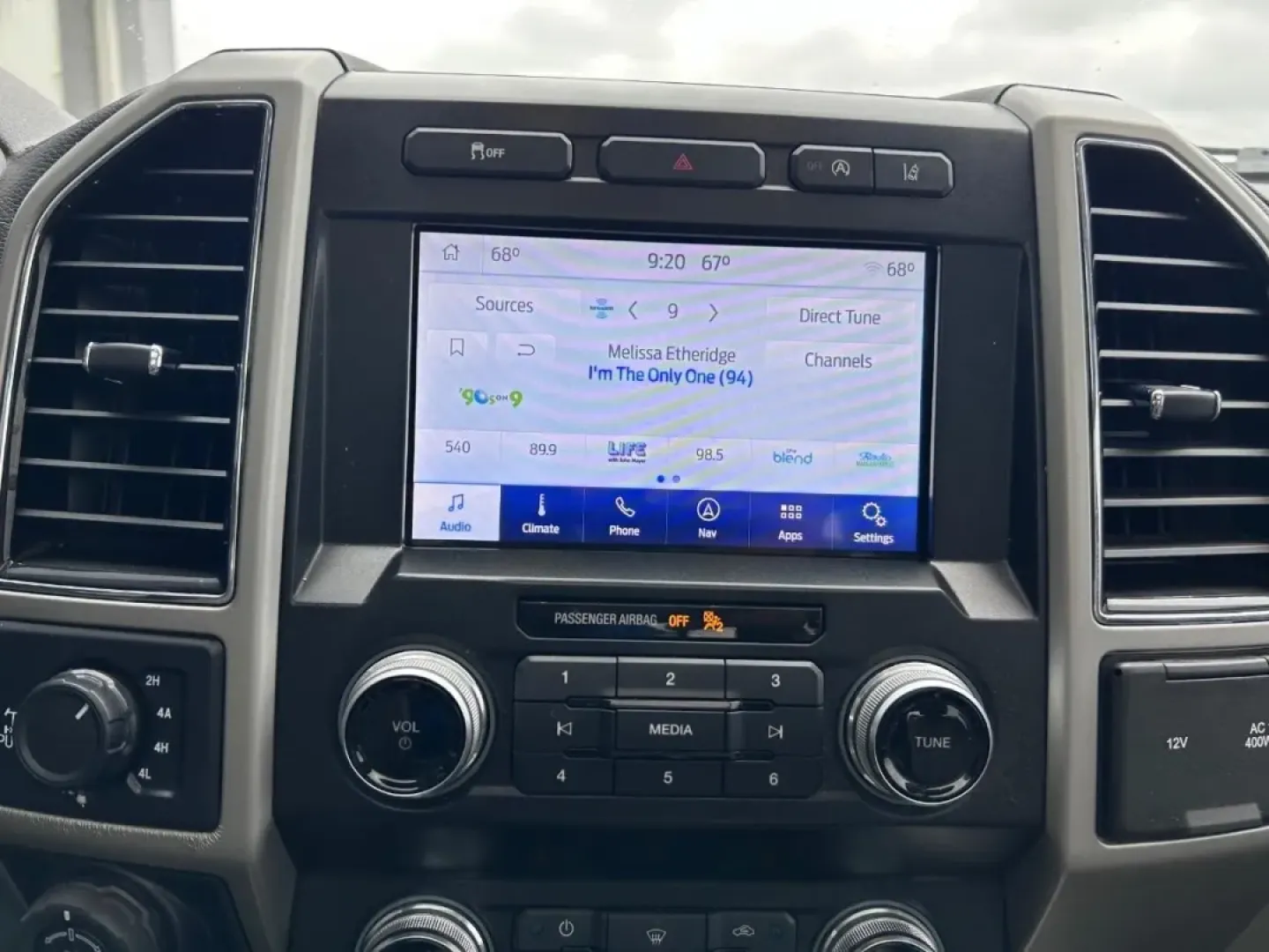 2020 /Dark Earth Gray Leather Ford F-150 Lariat (1FTEW1E51LK) with an 5.0L engine, located at 141 Commercial Dr, Fredericktown, MO, 63645, (573) 783-6432, 37.570087, -90.320648 - **Adventure Awaits with This 2020 Ford F-150 - Your Ultimate Truck Companion!**<br /> <br /> Are you ready to elevate your lifestyle with a powerful truck that promises both capability and comfort? Look no further than this stunning 2020 Ford F-150, now available at Pettus Ford Fredericktown. Whethe - Photo#12