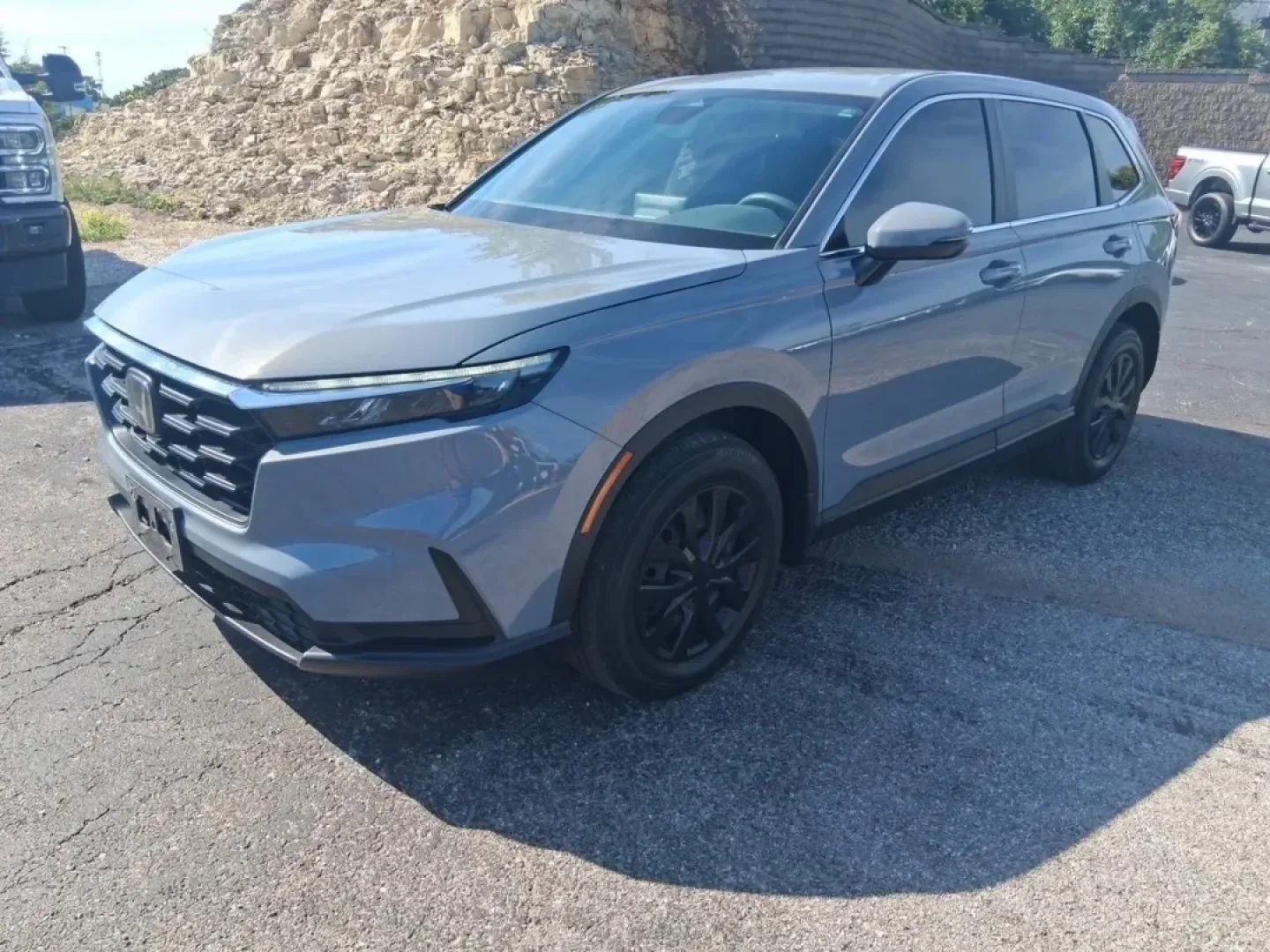 2024 Honda CR-V LX (7FARS4H27RE) with an Other engine, Automatic transmission, located at 12836 Highway 21, De Soto, MO, 63020, (636) 337-7777, 38.151867, -90.575615 - **Explore the Open Road with the 2024 Honda CR-V LX Perfect for Your Adventurous Lifestyle!**<br /> <br /> If you're looking for a versatile and reliable vehicle that seamlessly transitions from city driving to weekend getaways, the 2024 Honda CR-V LX is the ideal companion. This spacious SUV is de - Photo#0