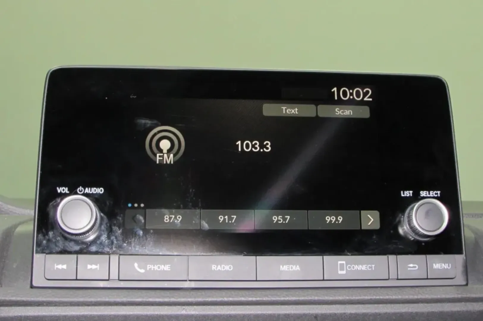 2024 Honda CR-V LX (7FARS4H27RE) with an Other engine, Automatic transmission, located at 12836 Highway 21, De Soto, MO, 63020, (636) 337-7777, 38.151867, -90.575615 - **Explore the Open Road with the 2024 Honda CR-V LX Perfect for Your Adventurous Lifestyle!**<br /> <br /> If you're looking for a versatile and reliable vehicle that seamlessly transitions from city driving to weekend getaways, the 2024 Honda CR-V LX is the ideal companion. This spacious SUV is de - Photo#22