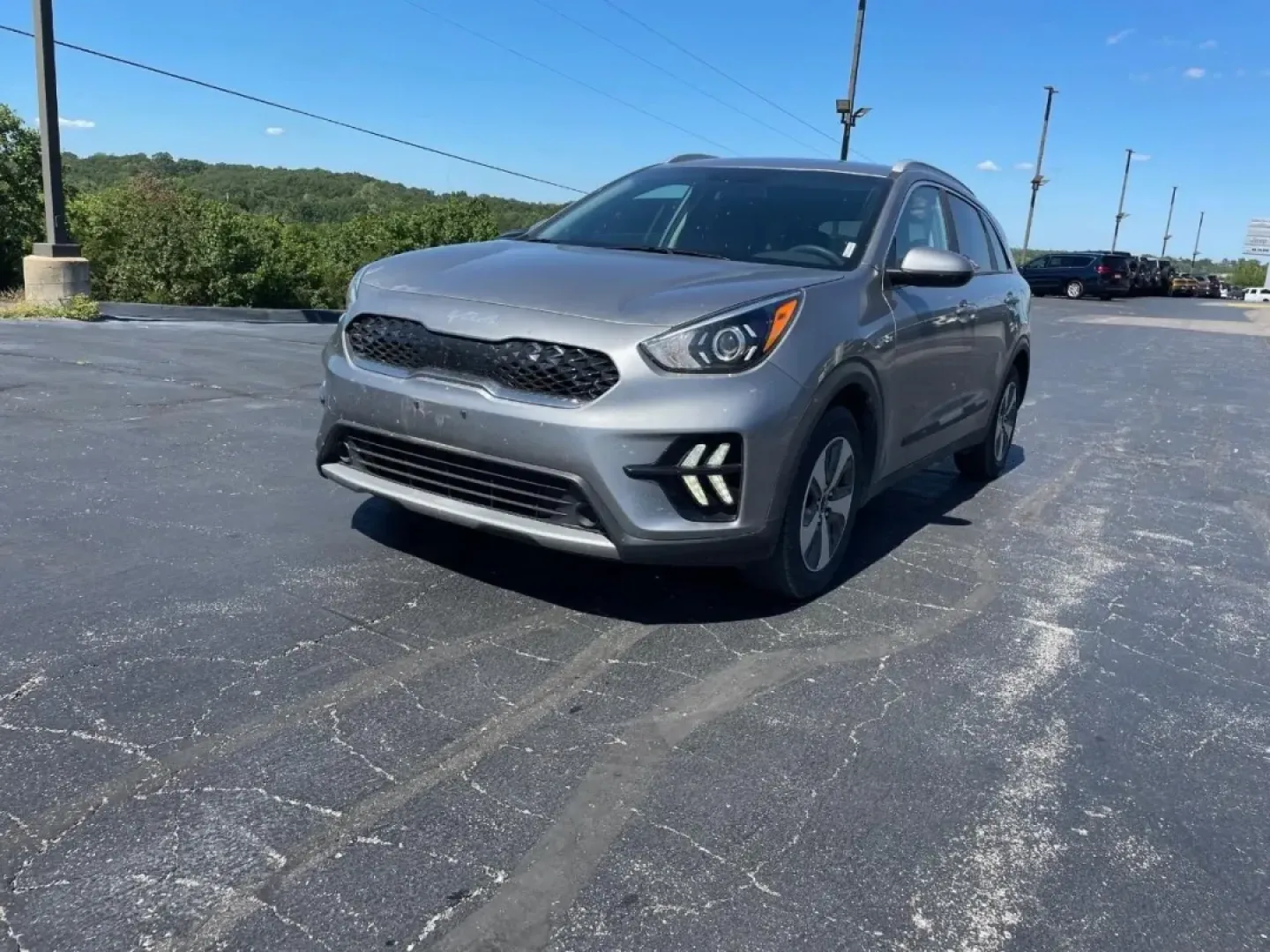 2022 /Charcoal Kia Niro LX (KNDCB3LC3N5) with an Other engine, Automatic transmission, located at 12836 Highway 21, De Soto, MO, 63020, (636) 337-7777, 38.151867, -90.575615 - **Adventure Awaits: Discover the 2022 Kia Niro at Pettus Ford De Soto!**<br /> <br /> Are you ready to elevate your daily commute and weekend getaways? The 2022 Kia Niro is the perfect SUV for those seeking a blend of efficiency, comfort, and versatility, making it an ideal choice for budget-conscio - Photo#0