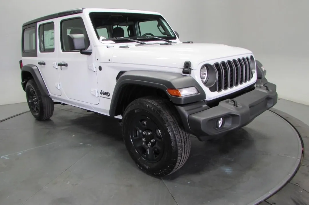 2025 Jeep Wrangler 