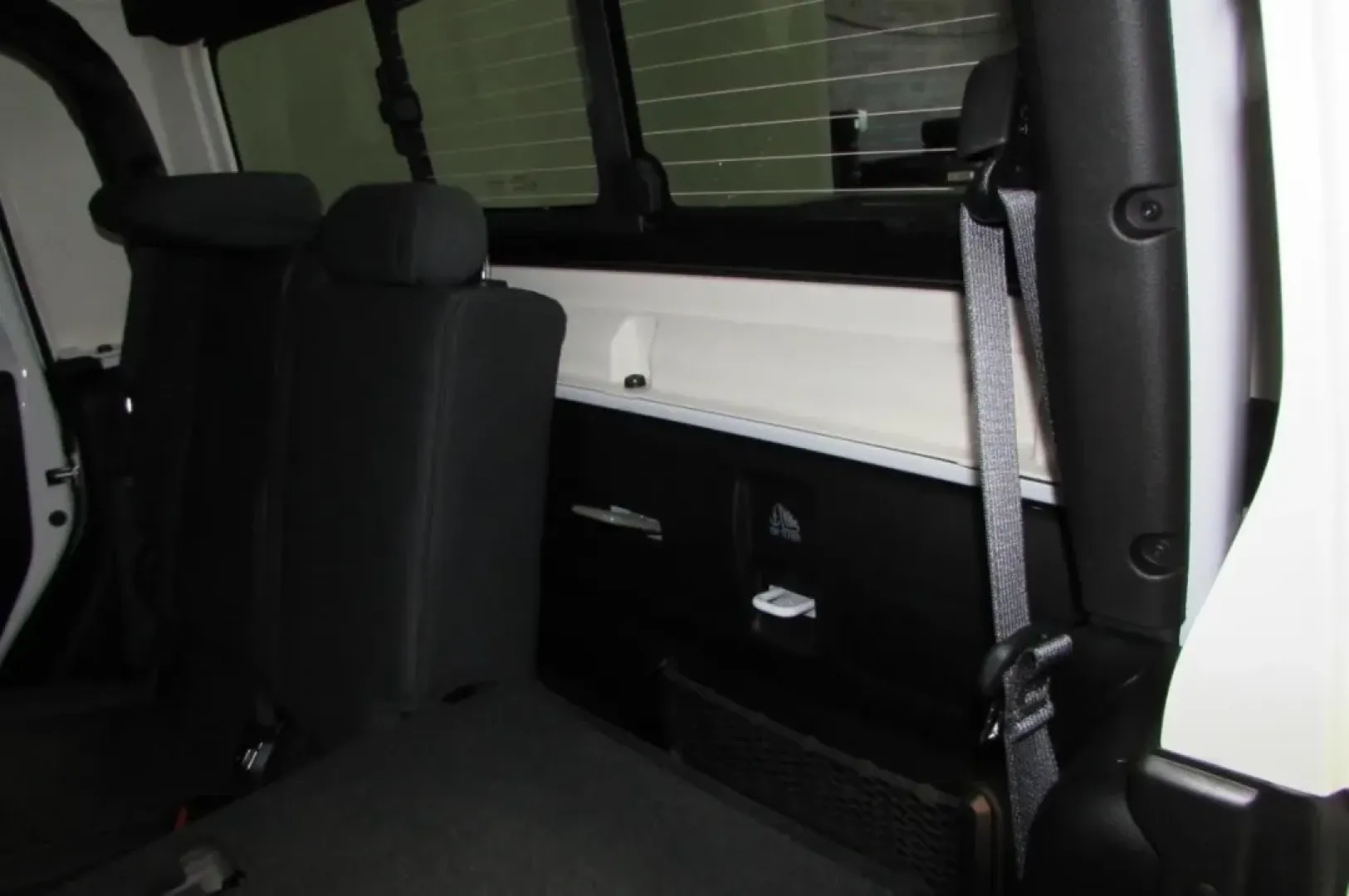 2025 /Black Jeep Gladiator Sport (1C6PJTAG6SL) with an Other engine, Automatic transmission, located at 12830 Highway 21, De Soto, MO, 63020, (636) 337-7777, 38.153099, -90.573624 - **Unleash Adventure with the 2025 Jeep Gladiator at Pettus CDJR DeSoto!**<br /> <br /> Are you an adventurer at heart, always seeking the next thrill? Whether you're planning weekend getaways to explore the scenic Ozarks or navigating the bustling streets of De Soto, MO, the 2025 Jeep Gladiator is t - Photo#35
