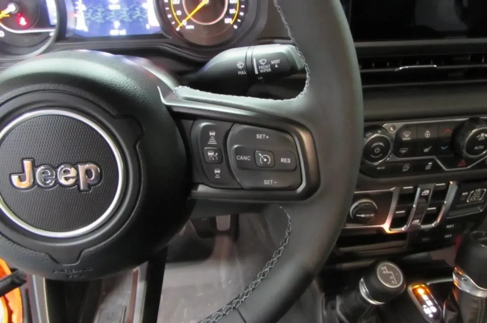 2025 /Black Jeep Gladiator (1C6PJTAG8SL) with an Other engine, Automatic transmission, located at 12830 Highway 21, De Soto, MO, 63020, (636) 337-7777, 38.153099, -90.573624 - **Embrace Adventure with the 2025 Jeep Gladiator at Pettus CDJR DeSoto!**<br /> <br /> Are you ready to elevate your weekend adventures or embark on a family road trip? The 2025 Jeep Gladiator, available now at Pettus CDJR DeSoto, is the perfect blend of rugged capability and modern comfort, making - Photo#16