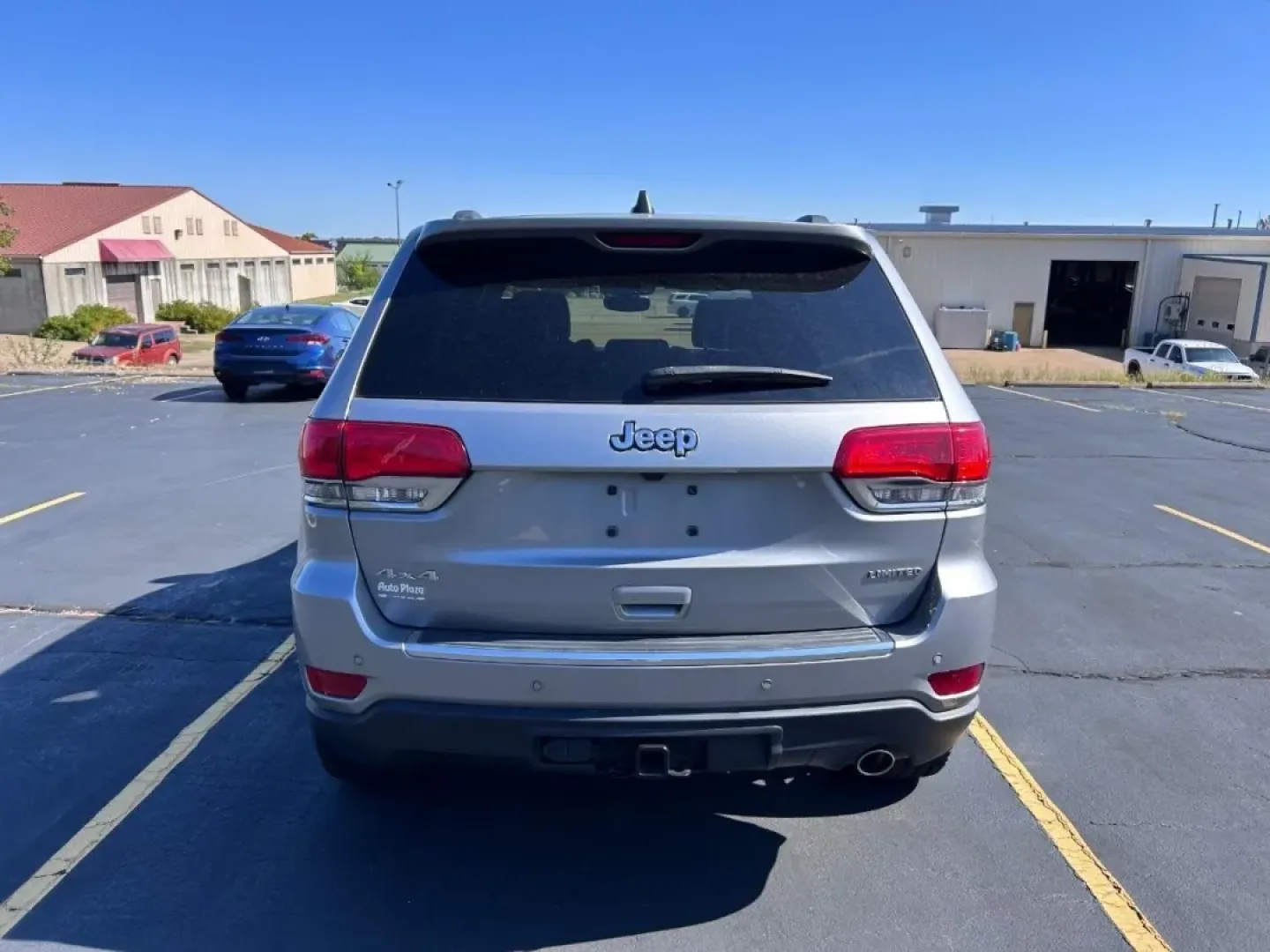 2019 Jeep Grand Cherokee Limited (1C4RJFBGXKC) with an 3.6L V6 engine, located at 970 Woodlawn Dr., Farmington, MO, 63640, (573) 431-7800, 37.825642, -90.468674 - ### Explore Adventure in a 2019 Jeep Grand Cherokee at Pettus CDJR Farmington!<br /> <br /> Are you ready to embark on your next adventure, whether it's a weekend getaway or your daily commute? The 2019 Jeep Grand Cherokee is the perfect SUV for those seeking both luxury and rugged capability. With - Photo#5