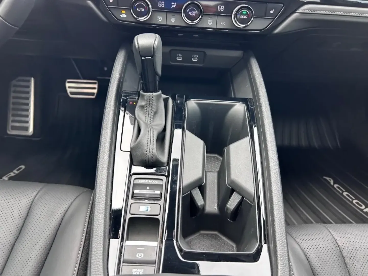2023 /Black Leather Honda Accord Hybrid Sport-L (1HGCY2F78PA) with an 2.0L 16-Valve DOHC Dual-VTC 4-Cylinder engine, Automatic transmission, located at 970 Woodlawn Dr., Farmington, MO, 63640, (573) 431-7800, 37.825642, -90.468674 - **Discover Your Next Adventure with the 2023 Honda Accord Hybrid at Pettus CDJR Farmington!**<br /> <br /> Are you ready to elevate your daily commute or family outings without sacrificing style, comfort, or fuel efficiency? Look no further than the 2023 Honda Accord Hybrid, now available at Pettus - Photo#16