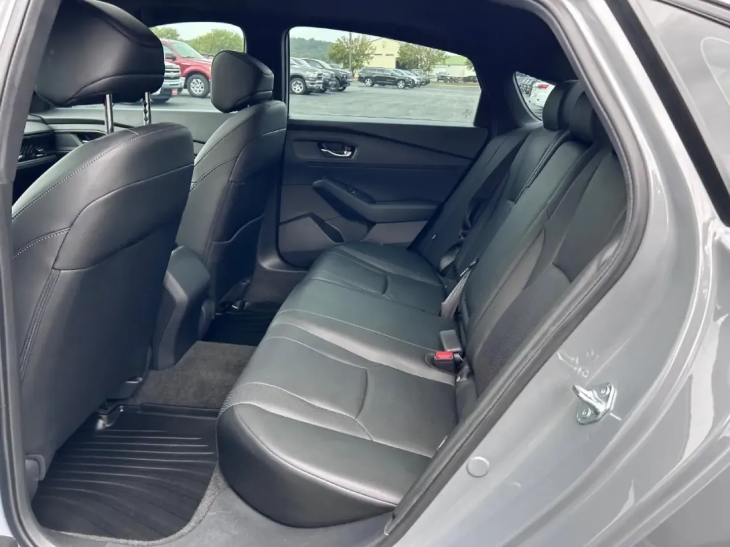 2023 /Black Leather Honda Accord Hybrid Sport-L (1HGCY2F78PA) with an 2.0L 16-Valve DOHC Dual-VTC 4-Cylinder engine, Automatic transmission, located at 970 Woodlawn Dr., Farmington, MO, 63640, (573) 431-7800, 37.825642, -90.468674 - **Discover Your Next Adventure with the 2023 Honda Accord Hybrid at Pettus CDJR Farmington!**<br /> <br /> Are you ready to elevate your daily commute or family outings without sacrificing style, comfort, or fuel efficiency? Look no further than the 2023 Honda Accord Hybrid, now available at Pettus - Photo#8