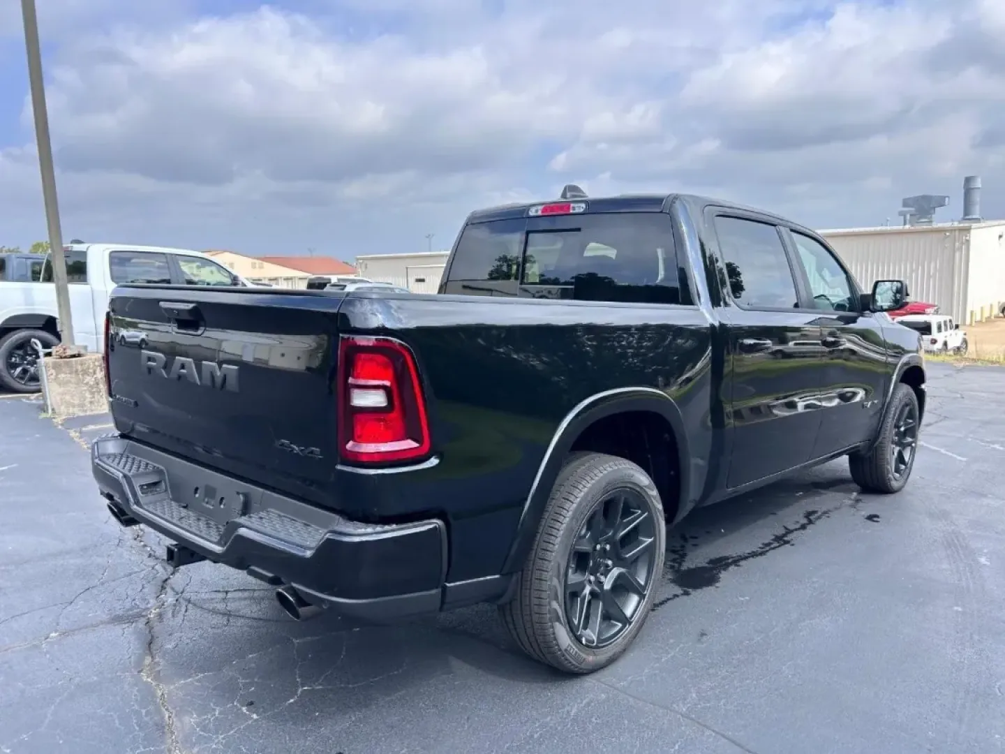 2026 /Black Leather Ram 1500 Laramie (1C6SRFJP4TN) with an 3.0L I6 Hurricane SO Twin Turbo ESS engine, Automatic transmission, located at 970 Woodlawn Dr., Farmington, MO, 63640, (573) 431-7800, 37.825642, -90.468674 - ### Unleash the Adventure: 2026 Ram 1500 Laramie at Pettus CDJR Farmington<br /> <br /> Are you ready to elevate your driving experience and embrace the thrill of adventure? Whether you're hauling gear for family road trips, tackling weekend projects, or cruising around Farmington, MO, the 2026 Ram - Photo#2
