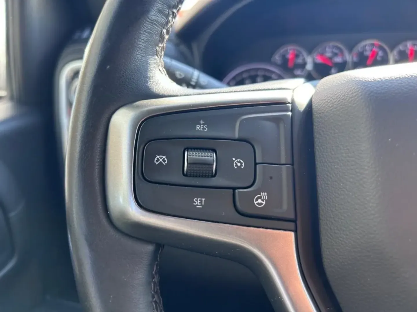 2021 /Jet Black Cloth Chevrolet Silverado 1500 LT LT1 (3GCUYDED7MG) with an 5.3L engine, located at 141 Commercial Dr, Fredericktown, MO, 63645, (573) 783-6432, 37.570087, -90.320648 - Are you ready to elevate your adventures and enhance your daily life? Look no further than this stunning 2021 Chevrolet Silverado 1500 4WD LT Crew Cab, available now at Pettus Ford Fredericktown. Perfect for those who crave versatility, whether you're hauling equipment for work, embarking on a weeke - Photo#11