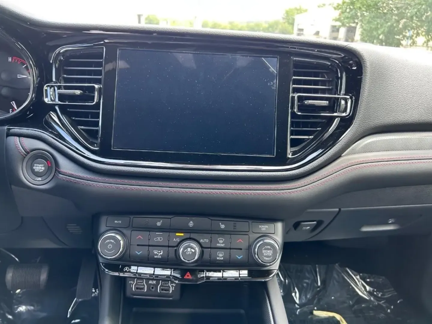 2026 /Black Cloth Dodge Durango GT (1C4RDJDG4TC) with an 3.6L V6 24V VVT UPG I engine, Automatic transmission, located at 970 Woodlawn Dr., Farmington, MO, 63640, (573) 431-7800, 37.825642, -90.468674 - **Adventure Awaits with the 2026 Dodge Durango: Perfect for Families and Weekend Warriors!**<br /> <br /> Are you ready to elevate your driving experience? The 2026 Dodge Durango, available at Pettus CDJR Farmington in Farmington, MO, is the ultimate combination of style, power, and versatility, mak - Photo#16