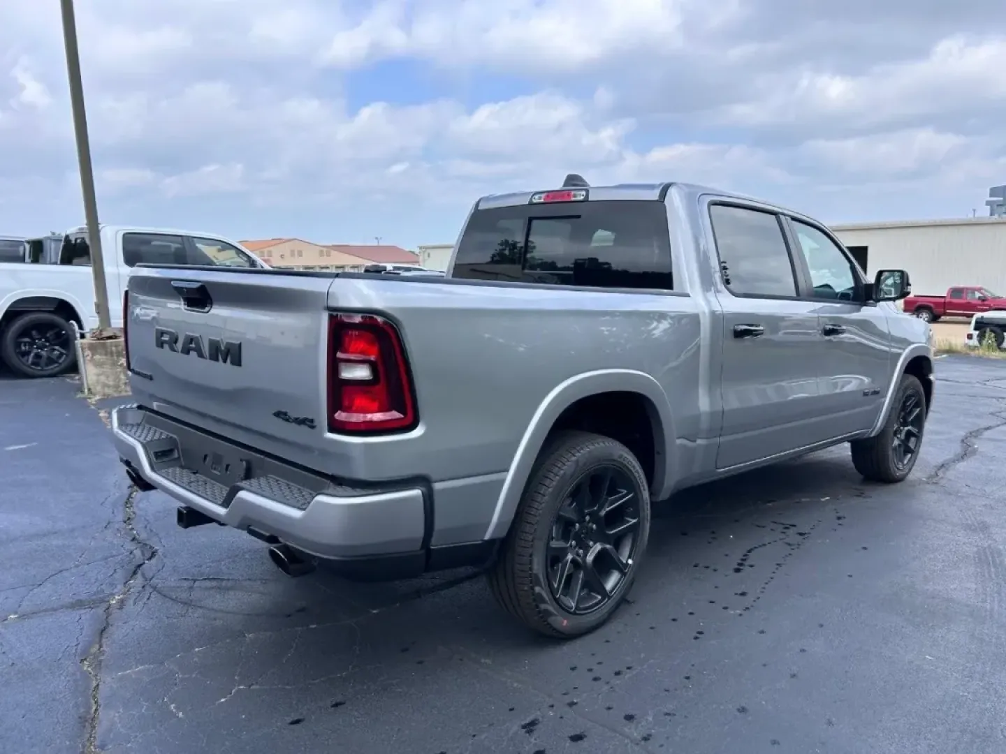 2026 /Black Leather Ram 1500 Laramie (1C6SRFJP1TN) with an 3.0L I6 Hurricane SO Twin Turbo ESS engine, Automatic transmission, located at 970 Woodlawn Dr., Farmington, MO, 63640, (573) 431-7800, 37.825642, -90.468674 - **Elevate Your Adventures with the 2026 Ram 1500 Laramie - Your Ideal Truck for Every Journey!**<br /> <br /> Are you ready to take your weekend getaways, daily commutes, or family outings to a whole new level? The 2026 Ram 1500 Laramie is the perfect companion for those who crave adventure without - Photo#2