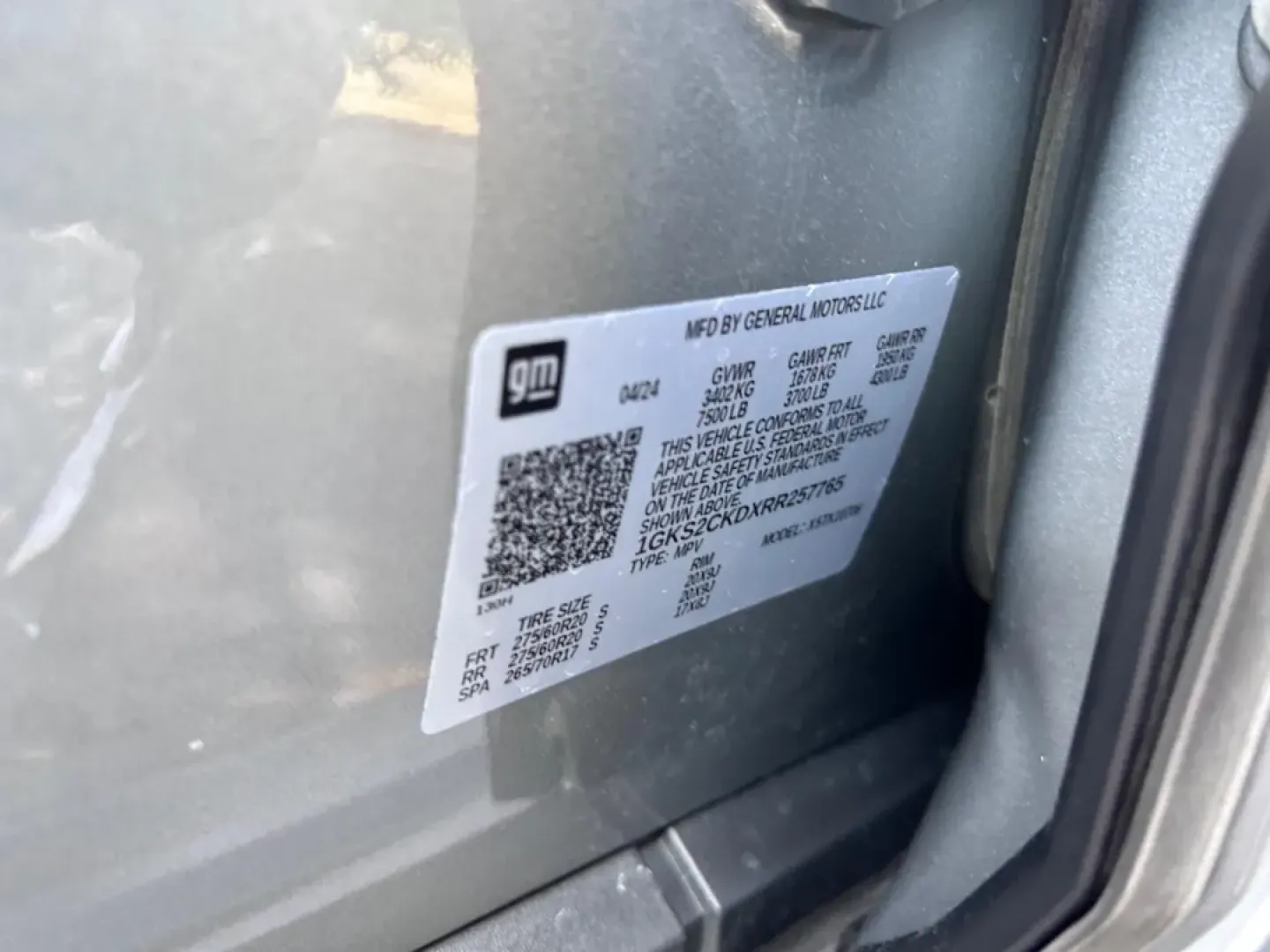 2024 /Jet Black Leather GMC Yukon AT4 (1GKS2CKDXRR) with an 5.3L EcoTec3 V8 engine, Automatic transmission, located at 970 Woodlawn Dr., Farmington, MO, 63640, (573) 431-7800, 37.825642, -90.468674 - **Adventure Awaits with the 2024 GMC Yukon AT4 Perfect for the Family or Weekend Explorer!**<br /> <br /> If you're seeking a vehicle that combines exceptional capability with luxurious comfort, look no further than the stunning 2024 GMC Yukon AT4. This versatile SUV is designed for families who lo - Photo#26